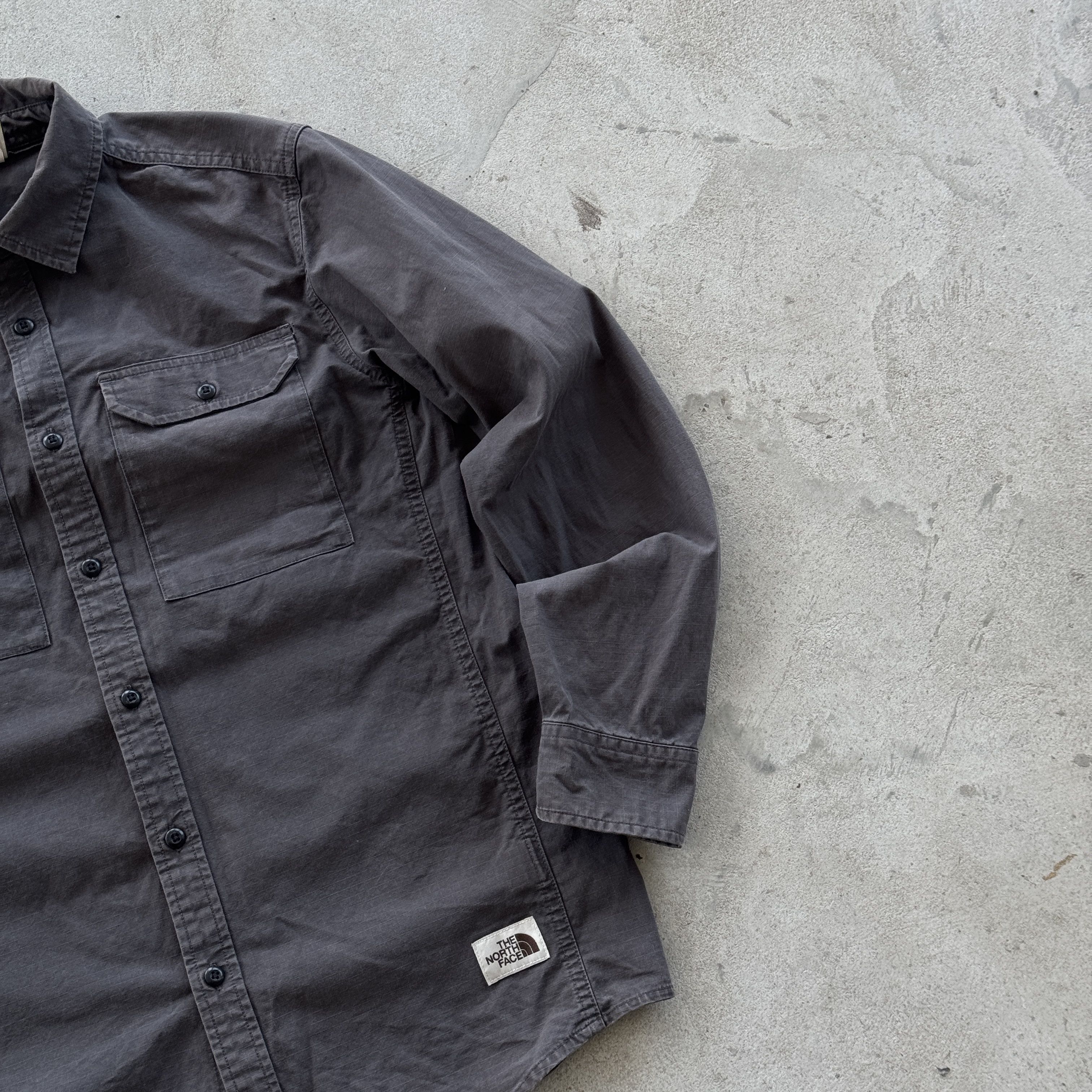 The North Face The North Face Dark Grey Long Sleeve Utility Work Shirt M Size US M / EU 48-50 / 2 - 2 Thumbnail