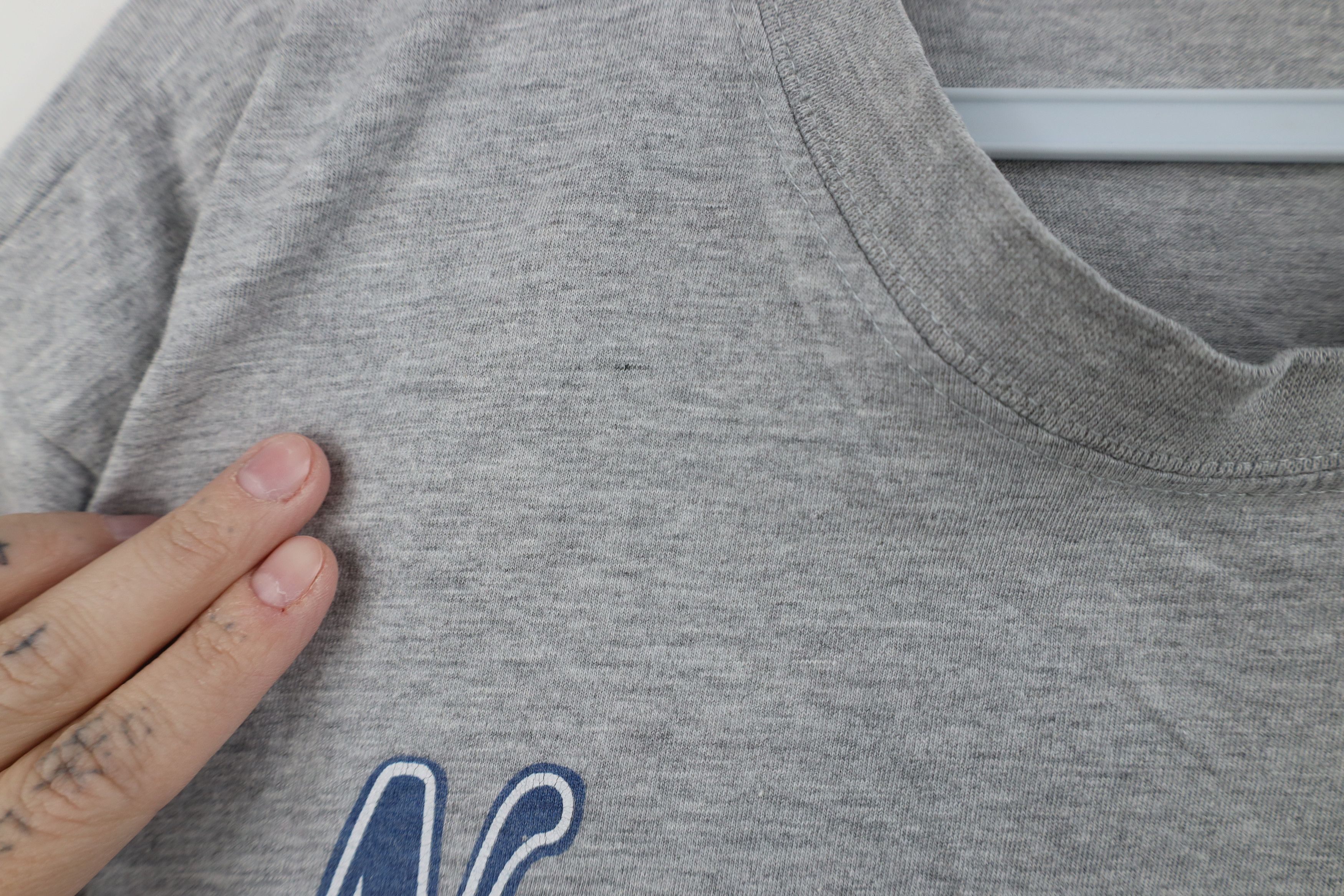 Vintage Vintage 90s Streetwear Spell New York Script T-Shirt Gray Size S / US 4 / IT 40 - 5 Thumbnail