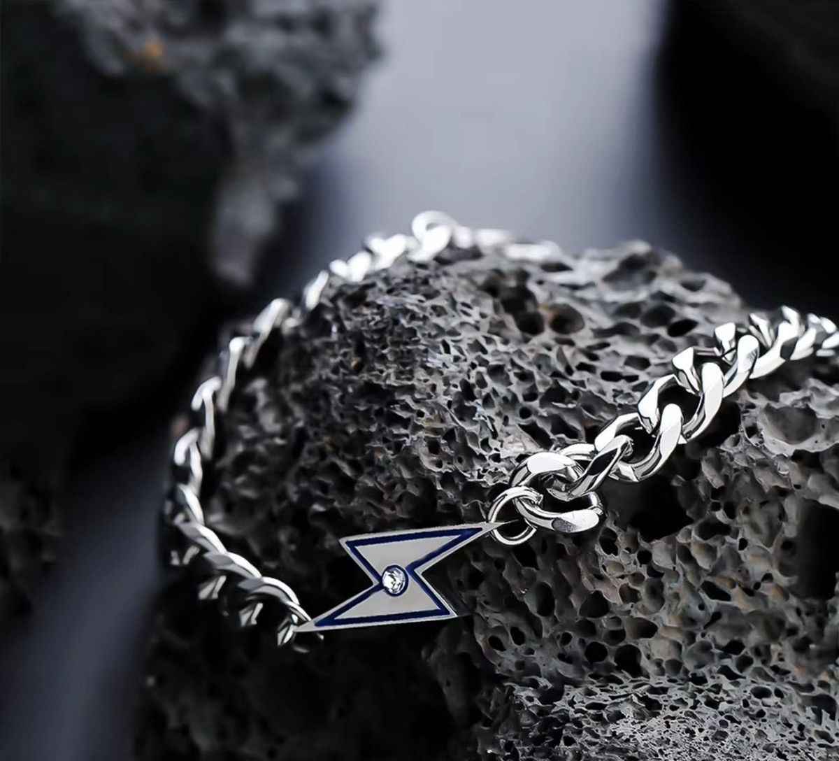 Jewelry Lightning Cuban Chain Charm Bracelet Size ONE SIZE - 4 Thumbnail
