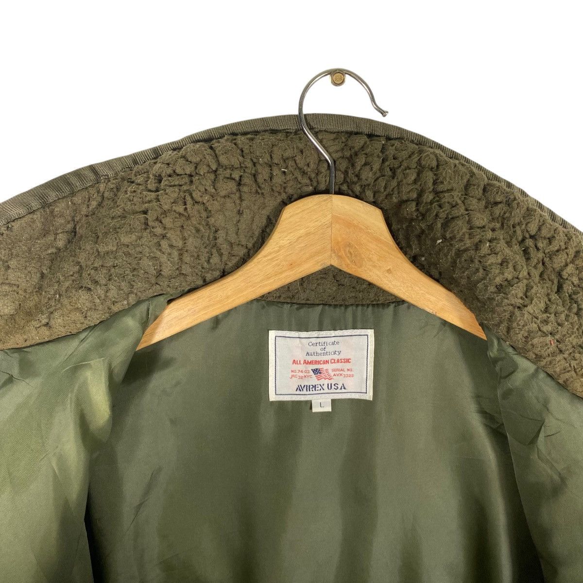 Avirex × Japanese Brand Vintage Avirex Quilted Zipper Jacket L Size Green Army Size US L / EU 52-54 / 3 - 9 Thumbnail