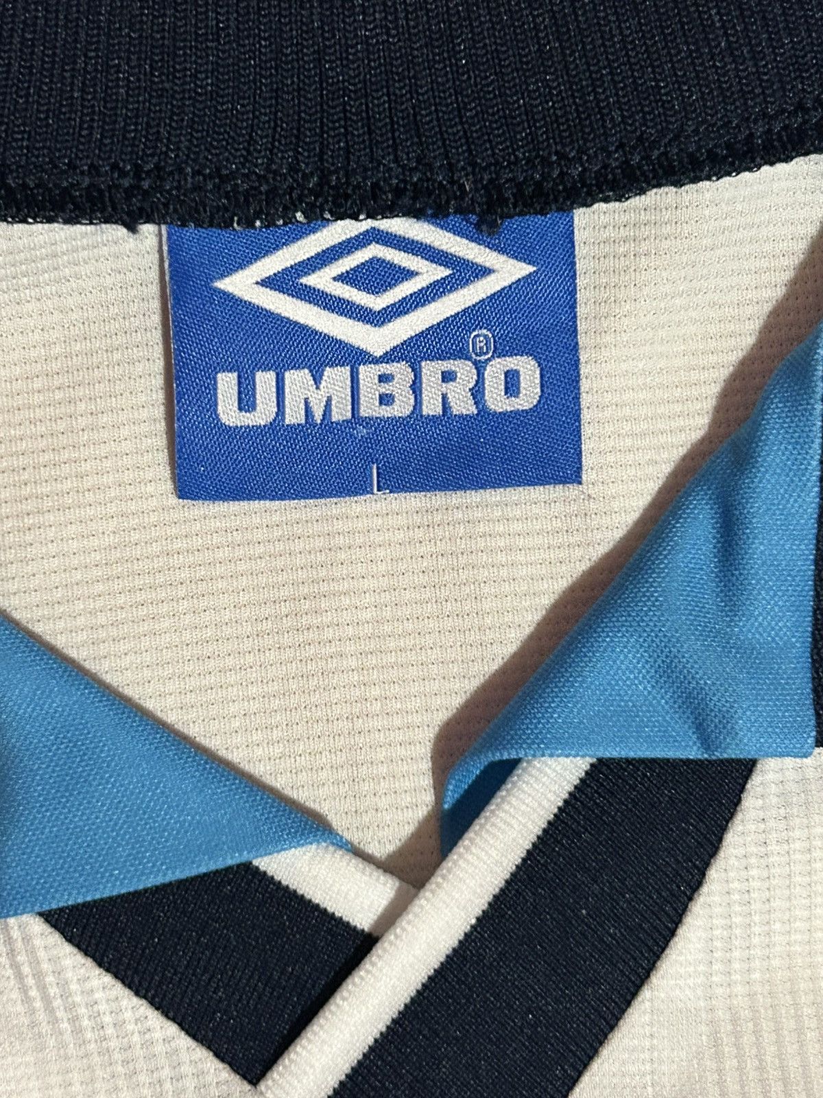 Umbro Umbro vintage jersey Size US L / EU 52-54 / 3 - 5 Thumbnail