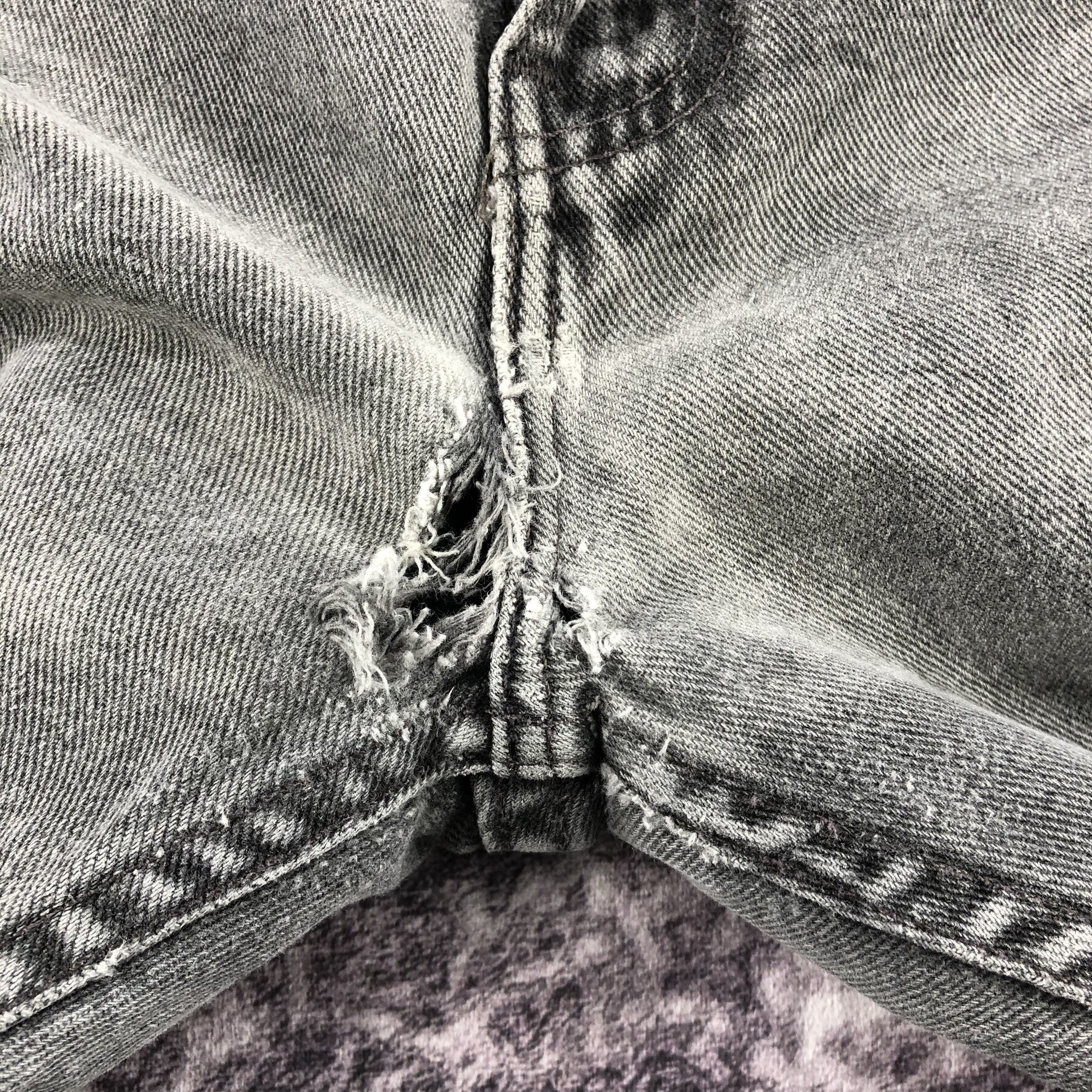 Levi's × Vintage 90s Vintage Faded Black Levis 505 Jeans-JM2630 Size US 37 - 11 Thumbnail