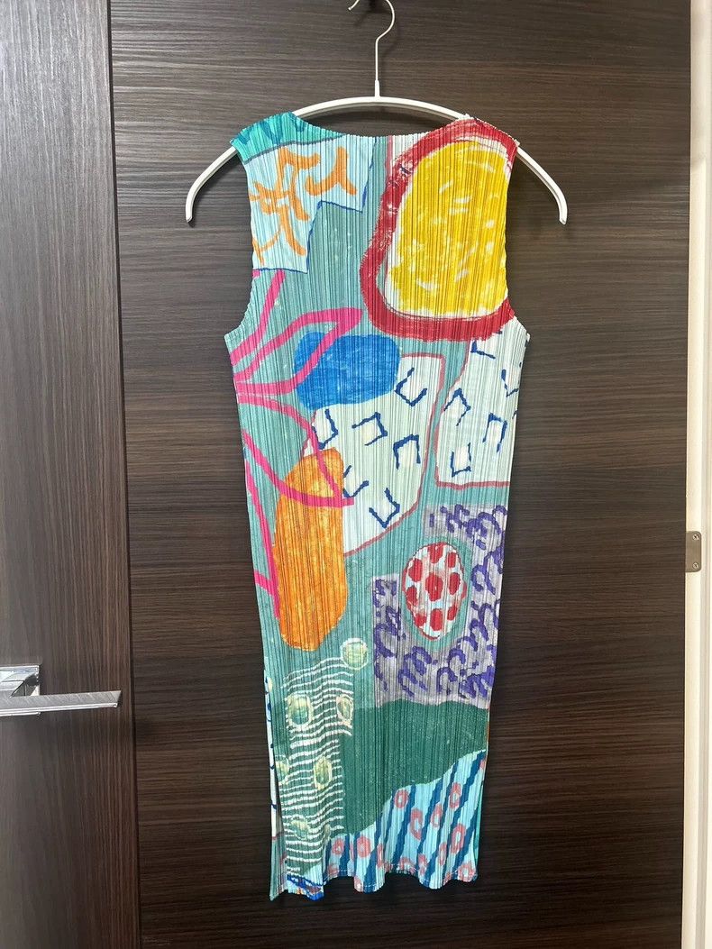 Issey Miyake Issey Miyake Rare vintage collectible graffiti tank top dr Size L / US 10 / IT 46 - 4 Thumbnail