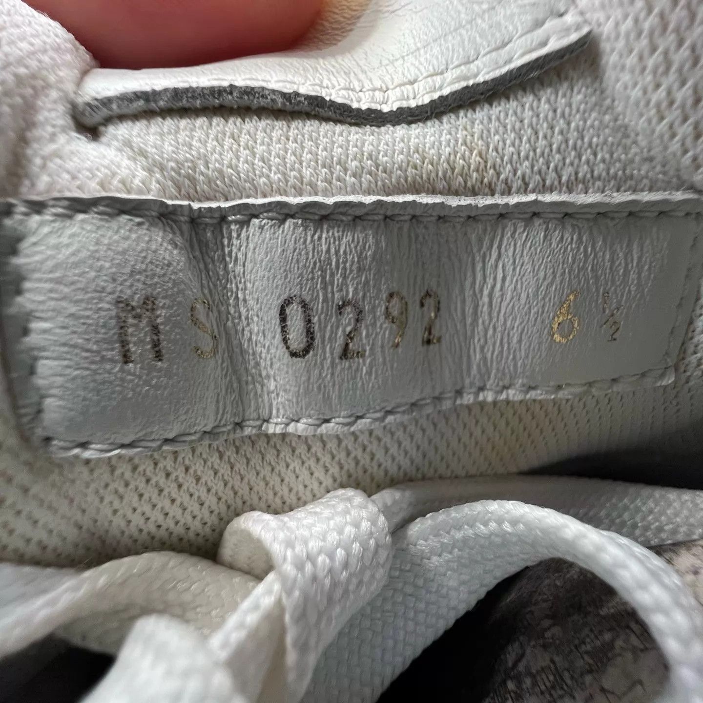 Louis Vuitton LV Rivoli White & Blue Sneaker US 6.5 / EU 40.5 New Size US 7.5 / EU 40-41 - 7 Thumbnail