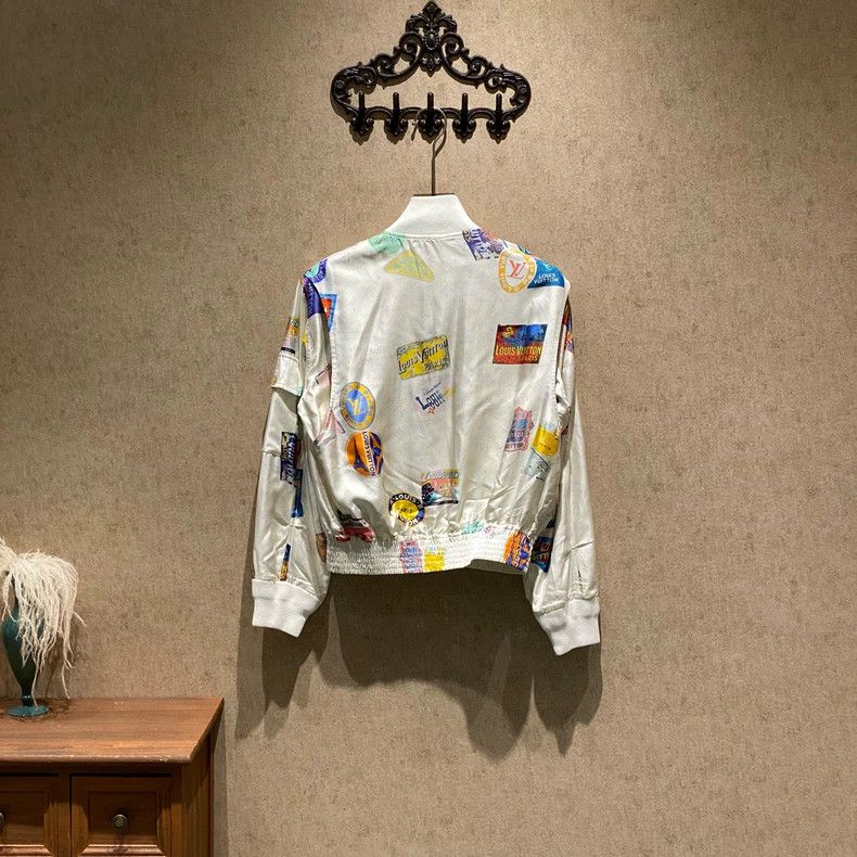 Louis Vuitton Louis Vuitton 25 FW new flower print full medal silk jacke Size XXS / US 00 / IT 34 - 3 Thumbnail