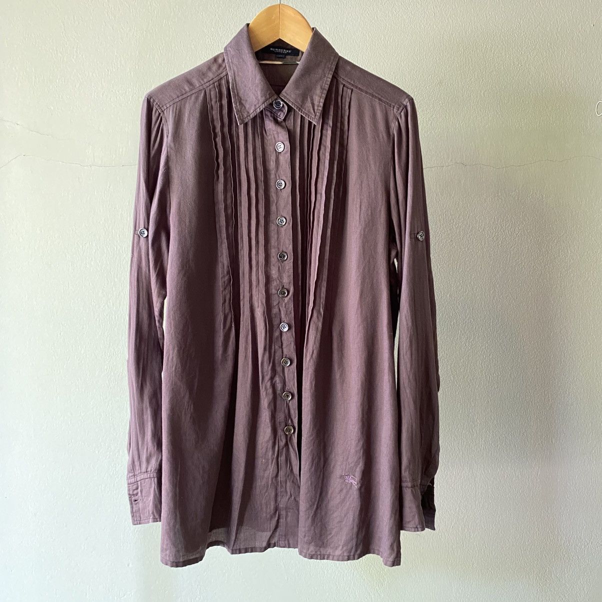 Burberry BURBERRY Purple Pintuck Button-Up Shirt Size XS / US 0-2 / IT 36-38 - 2 Thumbnail