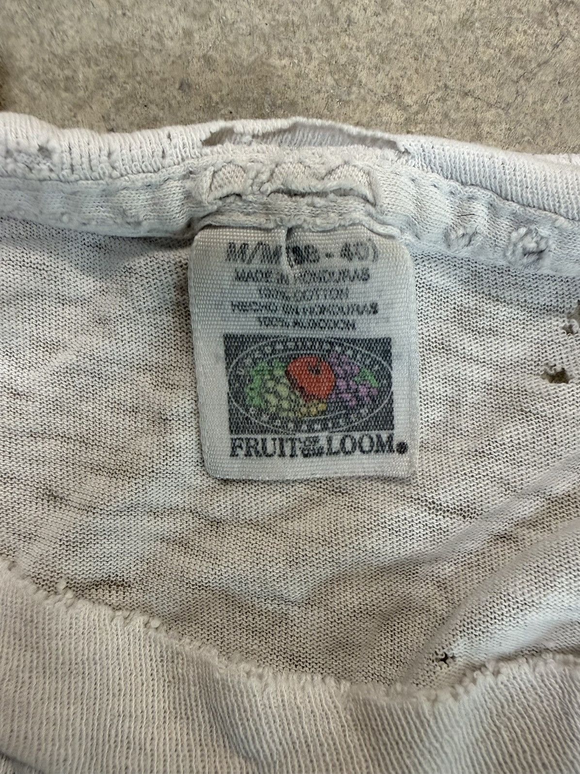 Vintage Vintage Trashed Blank White Tee Size US M / EU 48-50 / 2 - 3 Thumbnail