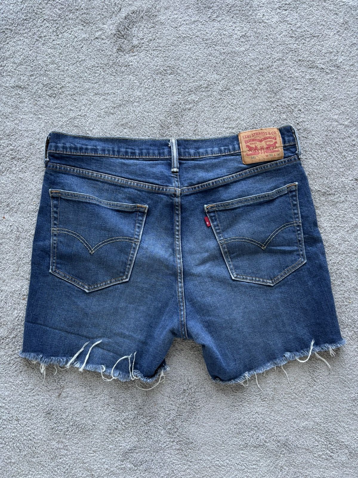 Levi's Levis 541 Shorts Size 34" / US 12 / IT 48 - 1 Thumbnail