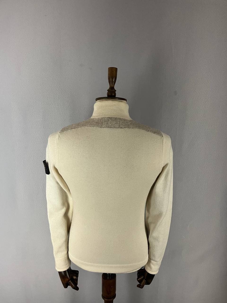 Stone Island Stone Island Milk Sweater Size US S / EU 44-46 / 1 - 10 Thumbnail
