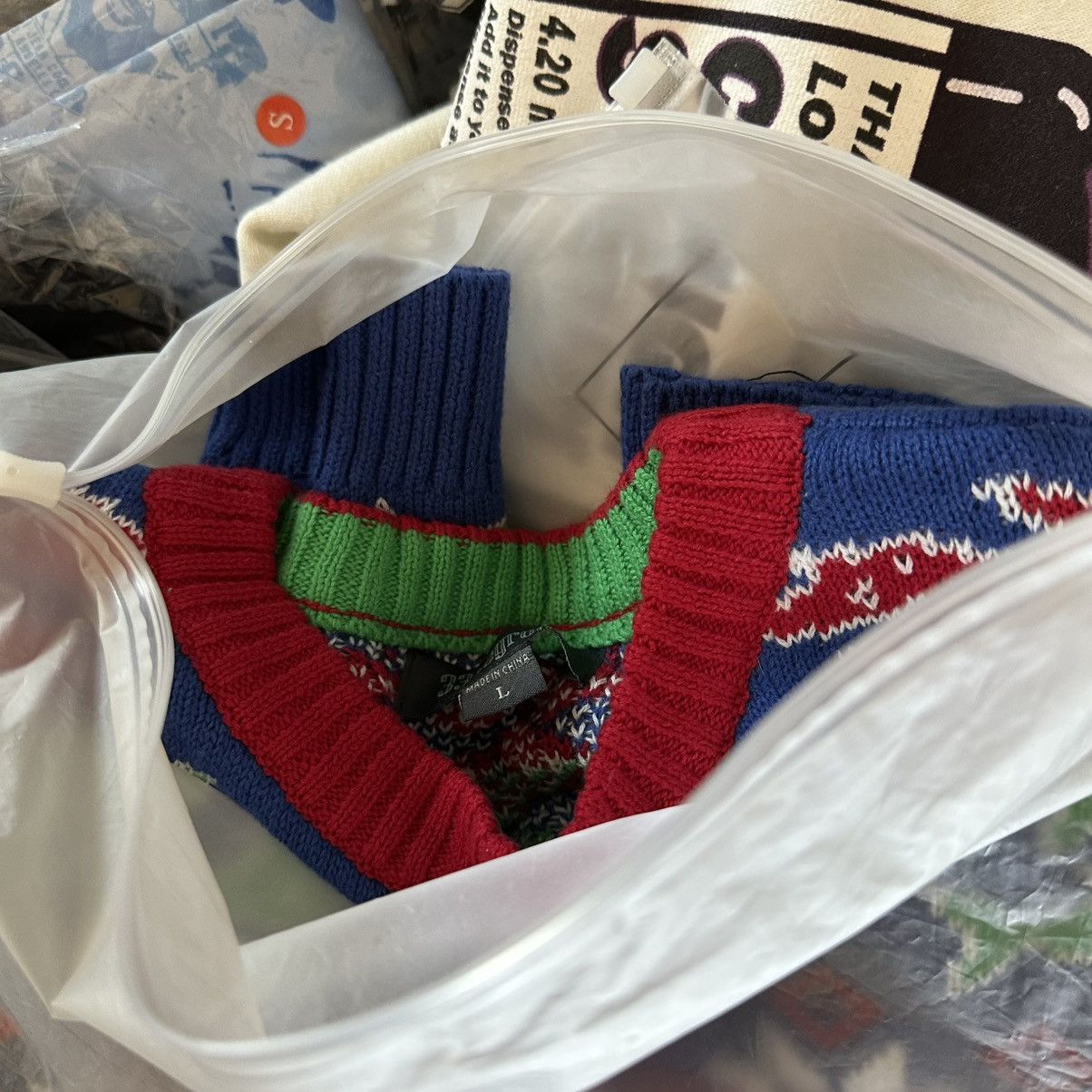 Awful Lot of Cough Syrup Awful lot of cough syrup Christmas sweater AUTHENTIC SAMPLE* Size US L / EU 52-54 / 3 - 4 Thumbnail