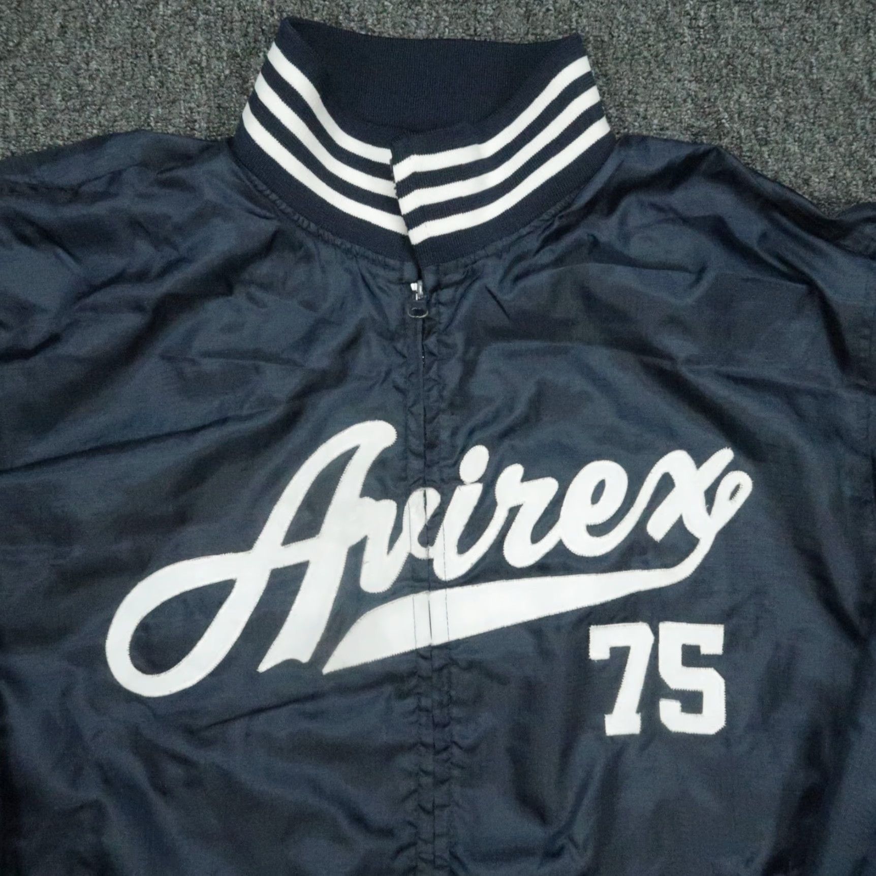 Avirex VINTAGE Avirex Jacket Men XL Blue Satin Bomber Full Zip Pockets Size US XL / EU 56 / 4 - 2 Thumbnail