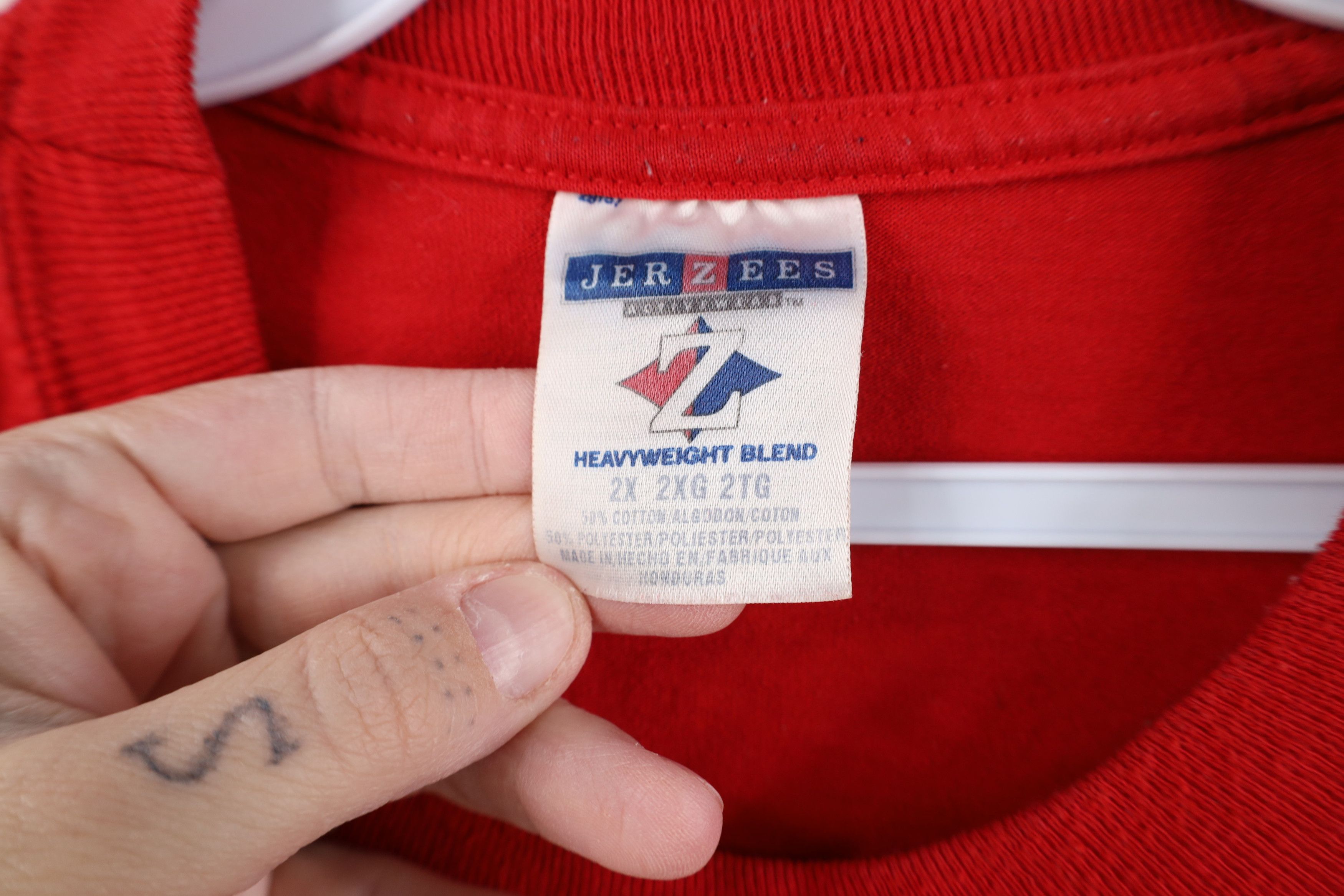 Vintage Vintage 90s Y2K Streetwear Spell Out Cherokee Hockey T-Shirt Size US XXL / EU 58 / 5 - 8 Thumbnail