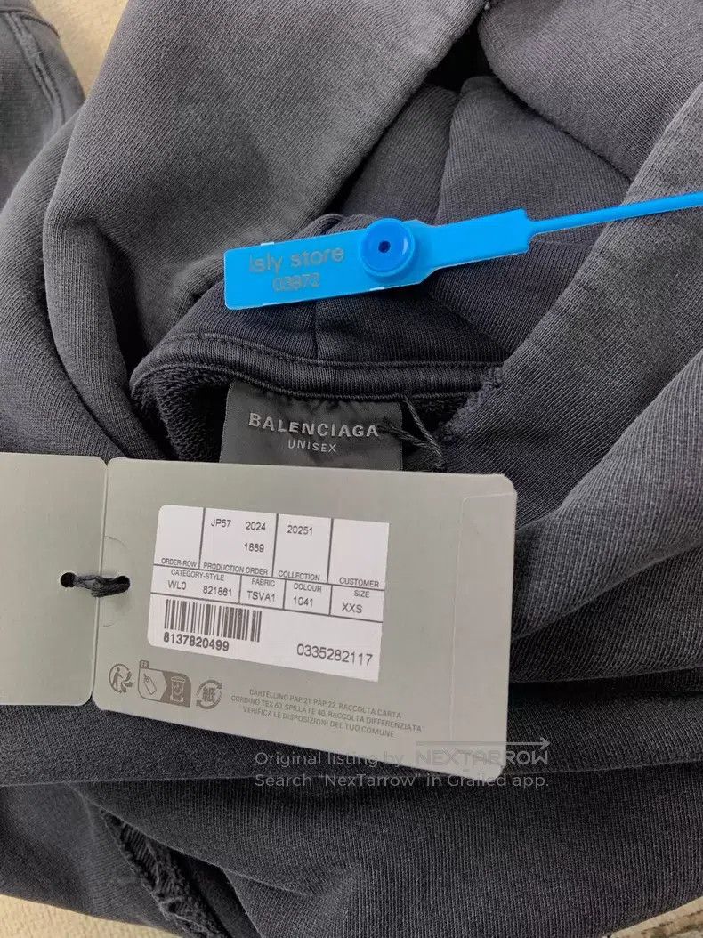 Balenciaga Balenciaga Solid Color Raglan Sleeve Hooded Zip-Up Sweatsh Size US S / EU 44-46 / 1 - 5 Thumbnail
