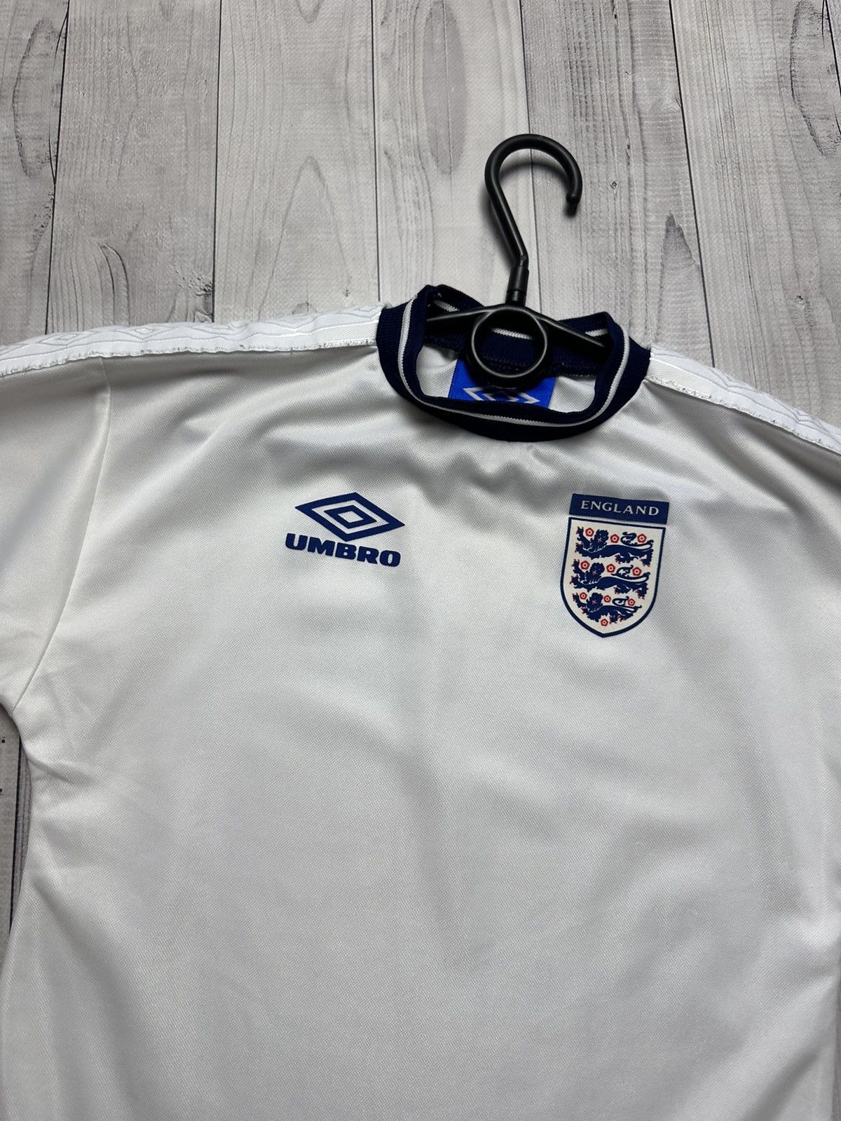 Umbro × Vintage Vintage Umbro England soccer jersey kids rare Size US XXS / EU 40 - 2 Thumbnail