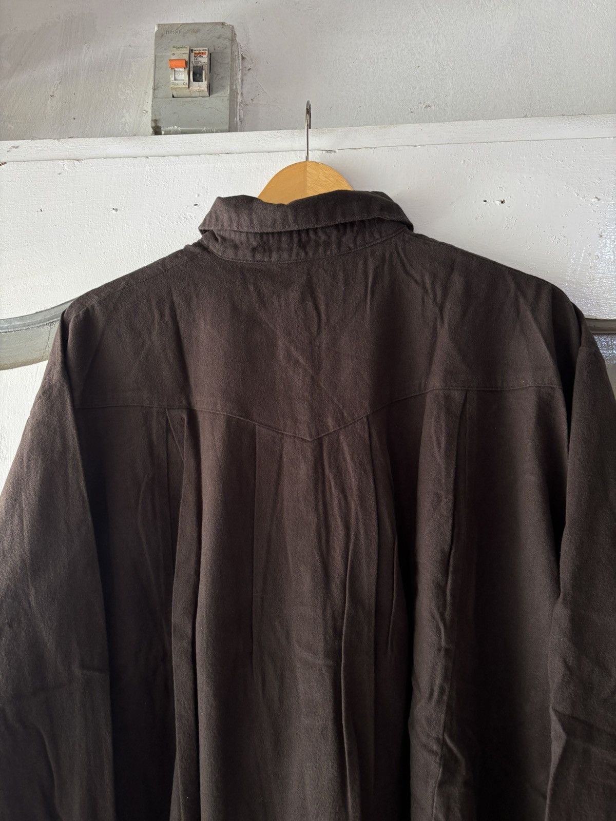 Yohji Yamamoto Vintage Yohji Yamamoto Y’s For Men brown Shirts Size US L / EU 52-54 / 3 - 4 Thumbnail