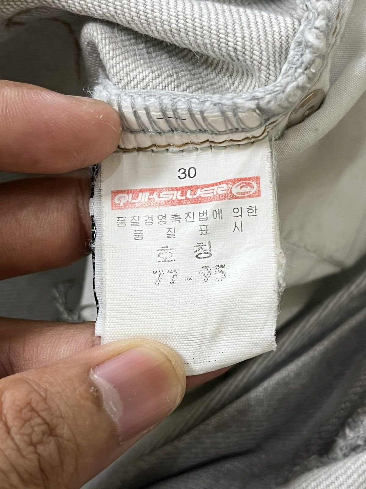 Quiksilver Vintage Quiksilver Embroidered Baggy Jeans Size US 30 / EU 46 - 12 Thumbnail