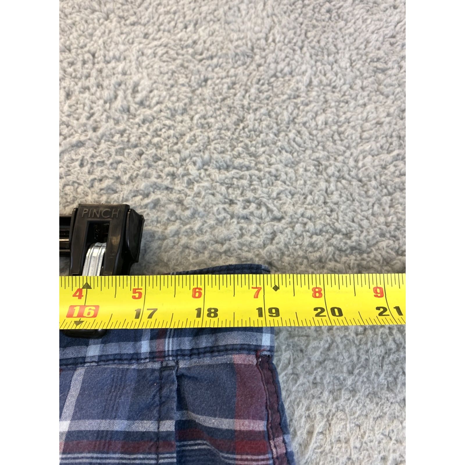 Club Room Club Room Golf Shorts Men's Size 38 Gray Black Red Plaid Casual Stretch Size US 38 / EU 54 - 6 Thumbnail