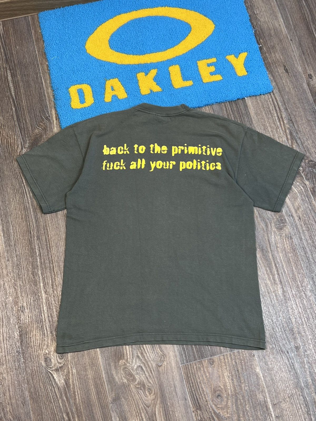 Band Tees 2000 Vintage Soulfly back to the primitive green shirt Size US L / EU 52-54 / 3 - 2 Thumbnail