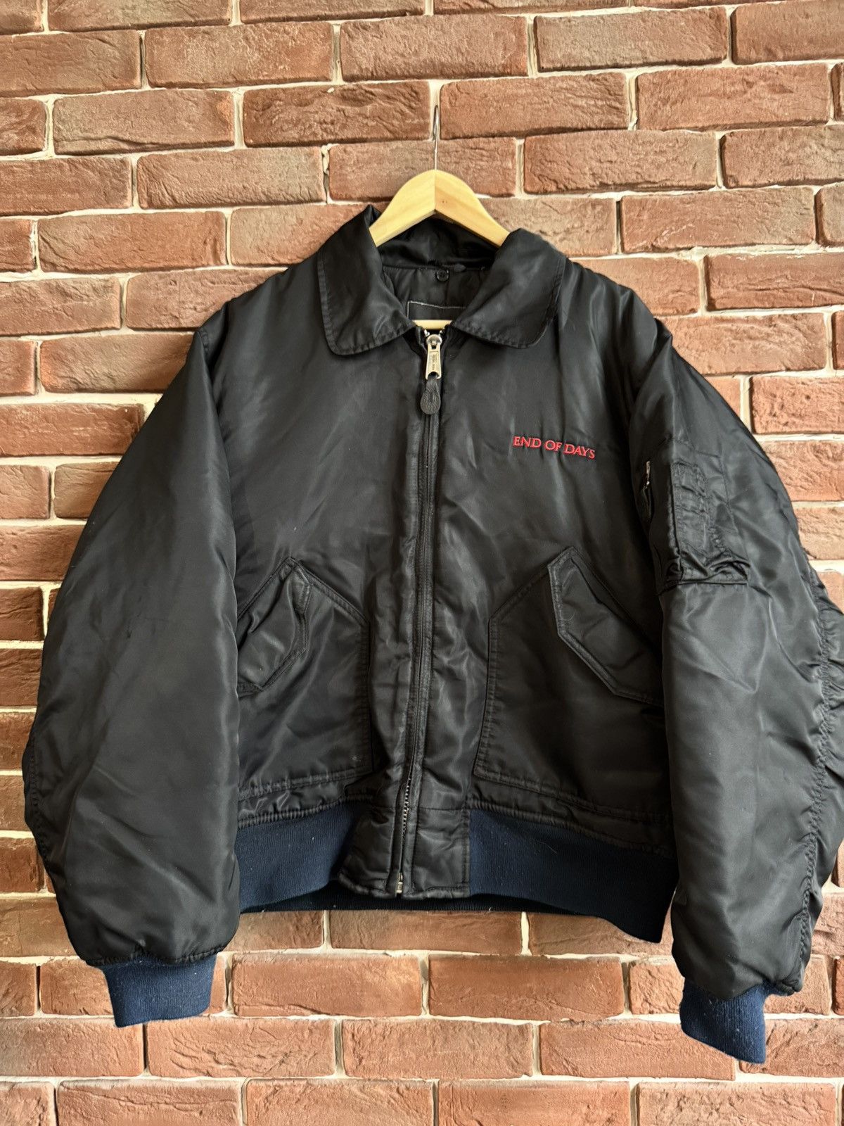 Vintage Vintage 90s End Of Days Horror Movie Promo Bomber Jacket L Size US L / EU 52-54 / 3 - 1 Thumbnail