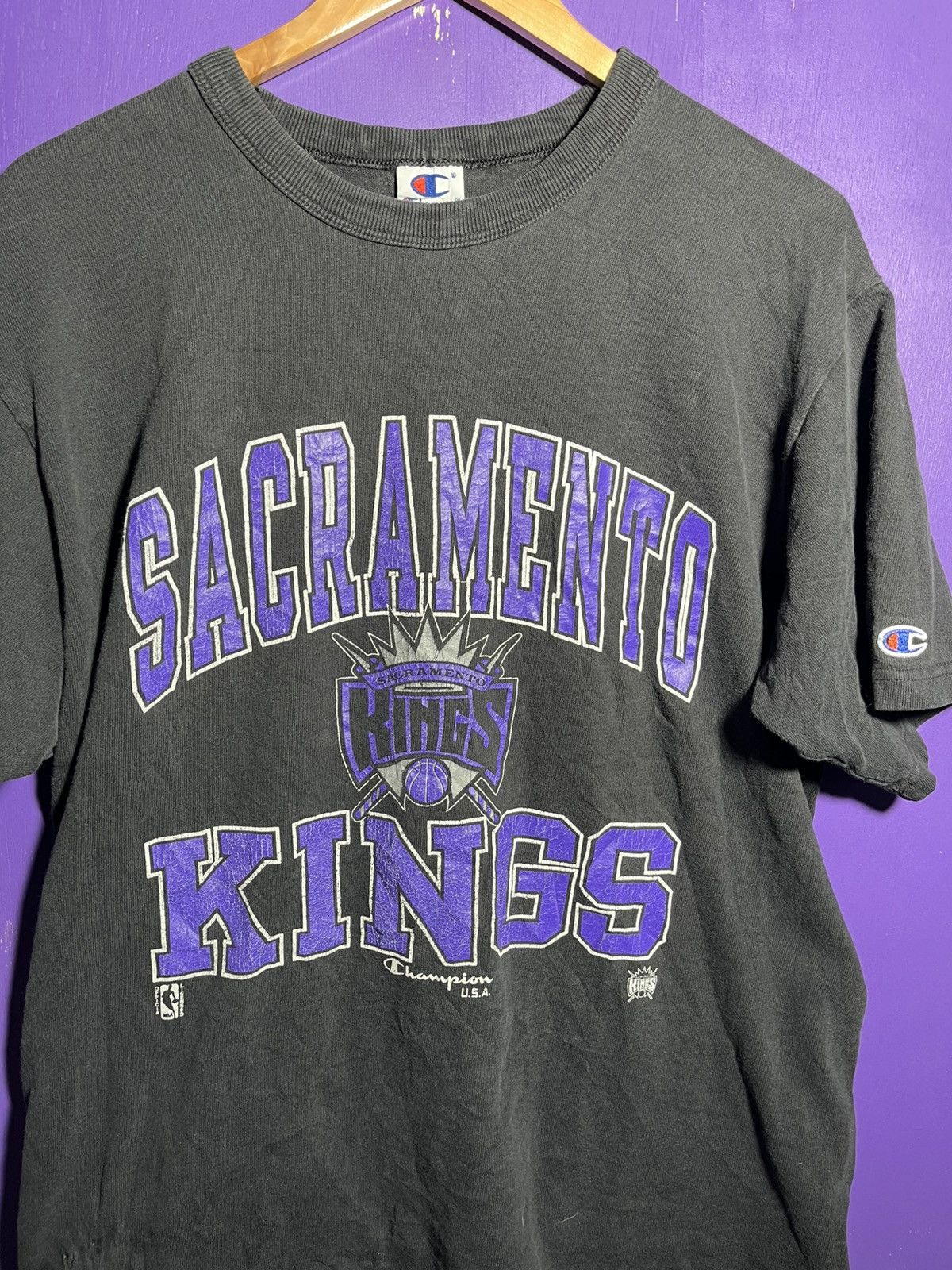 Champion Vintage 90s Champion Sacramento kings logo t-shirt Size US L / EU 52-54 / 3 - 3 Thumbnail