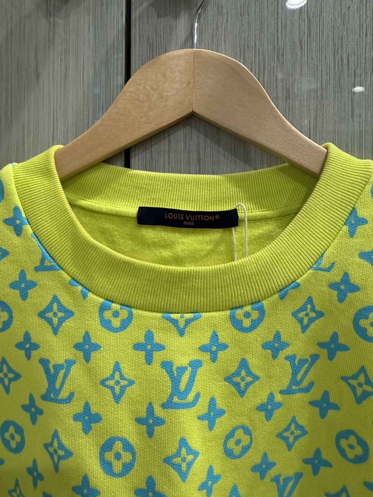 Louis Vuitton Louis Vuitton Yellow Blue Monogram Sweatshirt Size US L / EU 52-54 / 3 - 4 Thumbnail