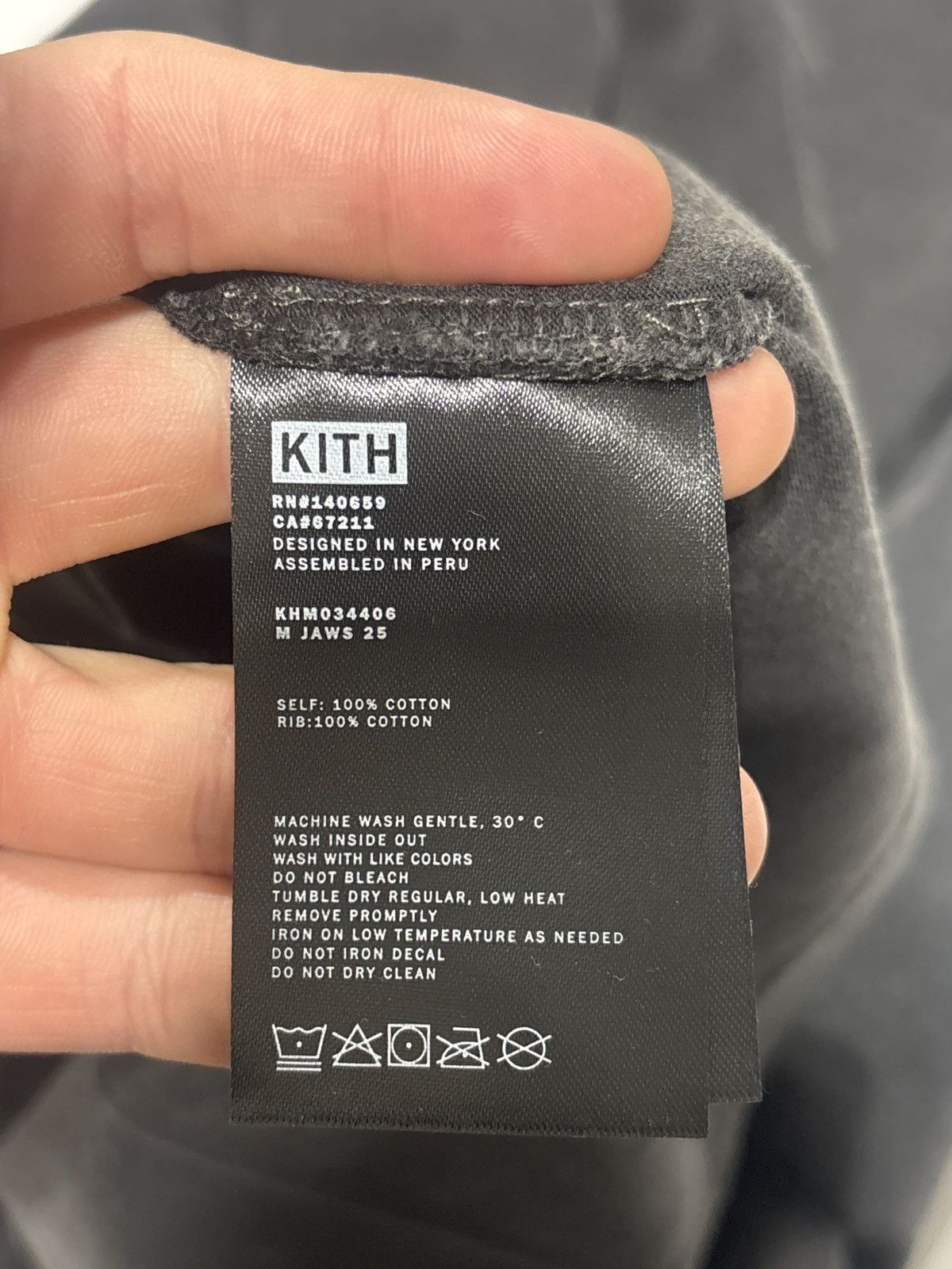 Kith Kith x Jaws Japanese Black Tee 50th Anniversary Size US XL / EU 56 / 4 - 12 Thumbnail