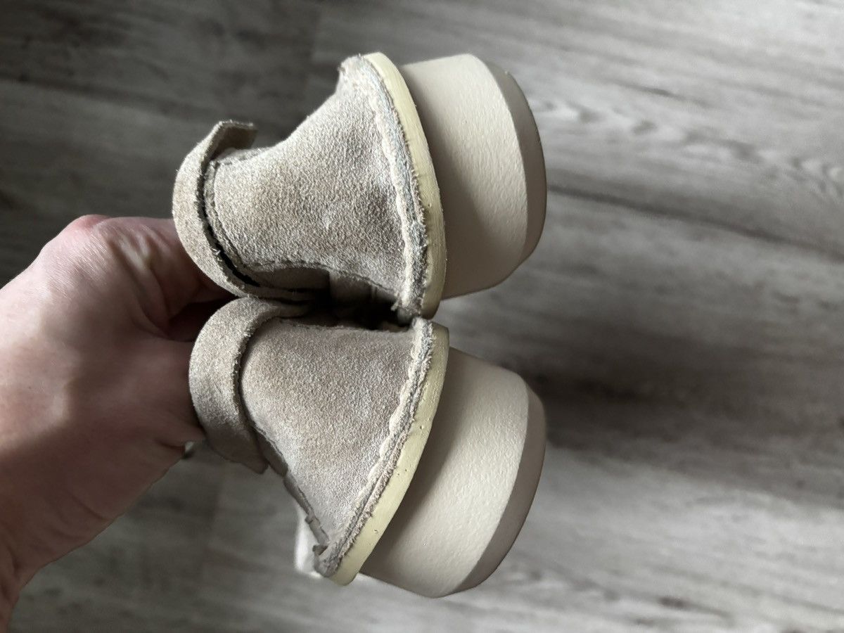 Clarks CLARKS ORIGINALS OSWYN LO Sand Suede Size US 7.5 / EU 40-41 - 9 Thumbnail