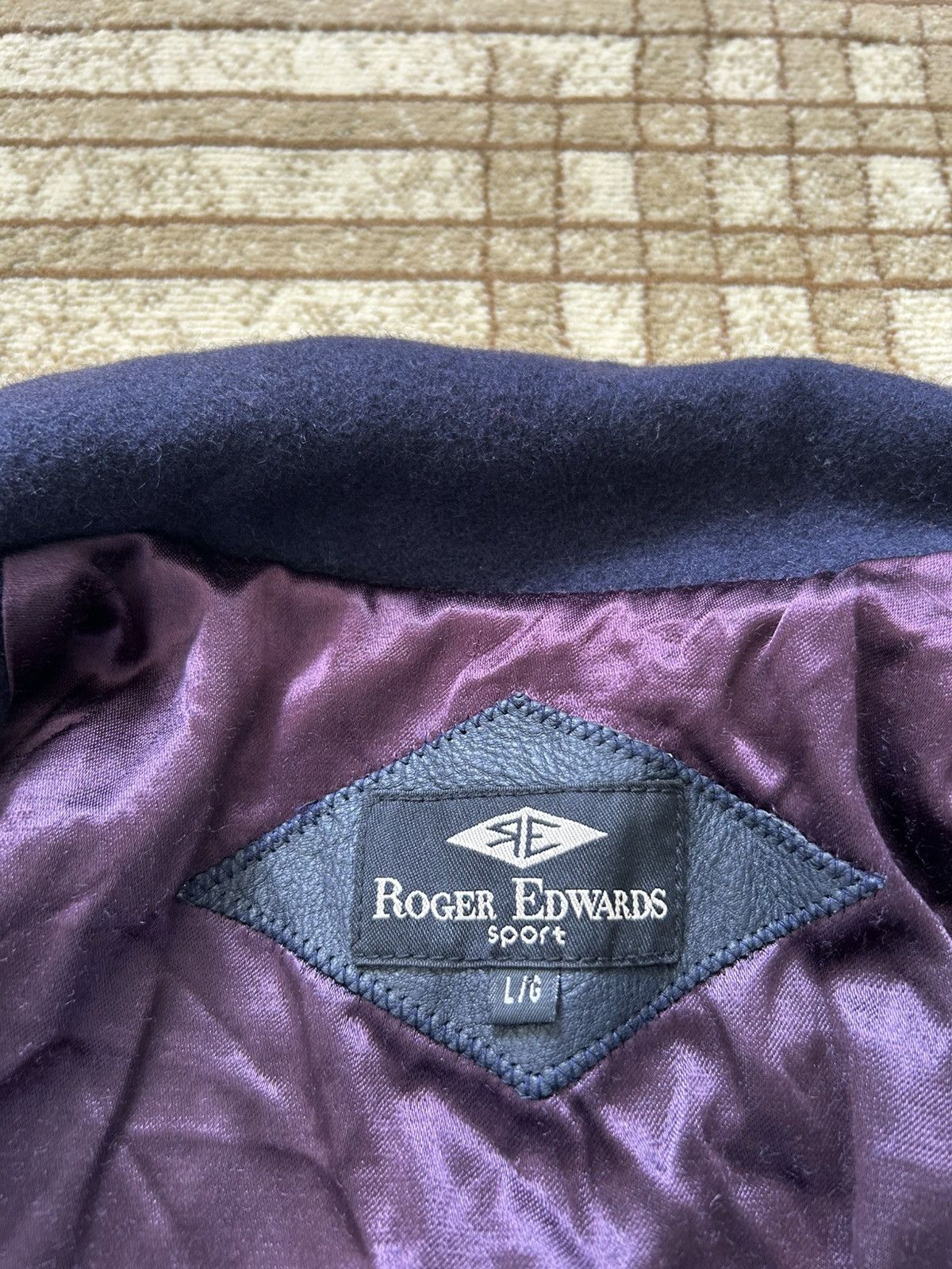Vintage Roger Edwards Toronto Maple Leafs Wool Suede Car Coat Size US L / EU 52-54 / 3 - 9 Thumbnail