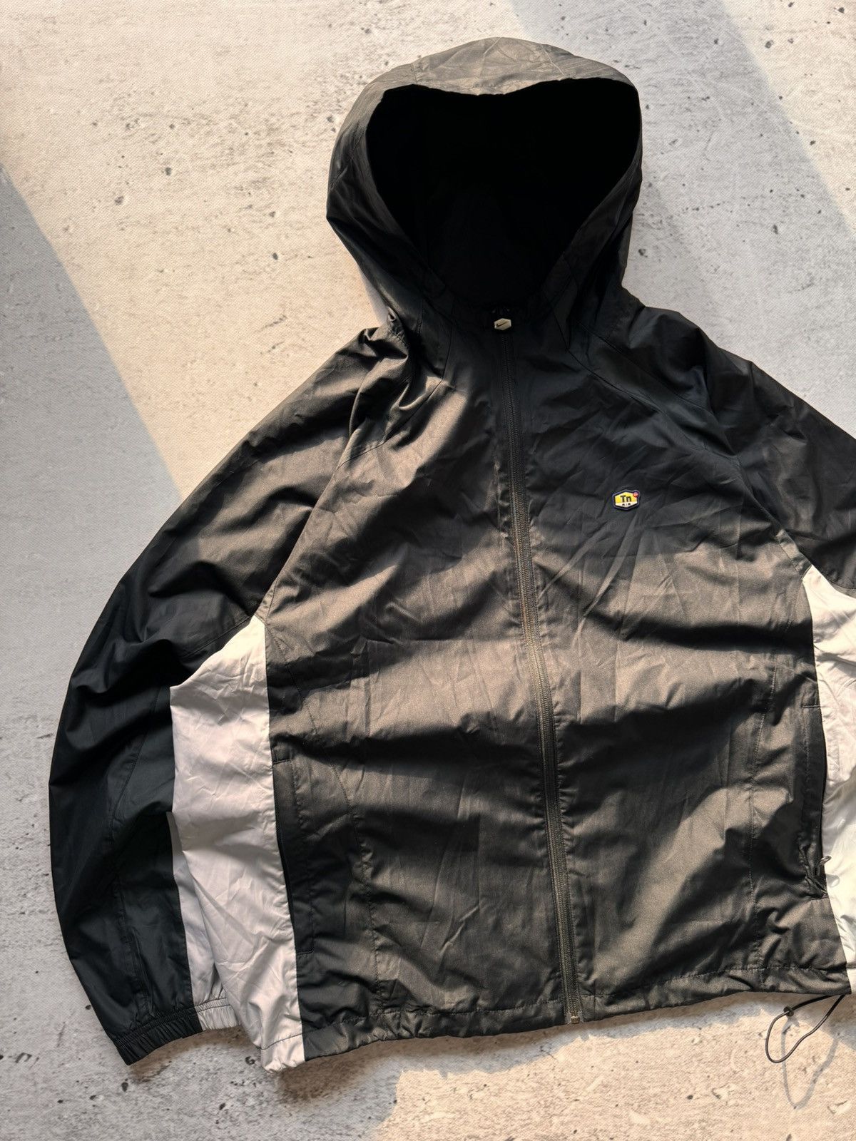 Nike × Nike ACG NIKE TN VINTAGE BASIC LOGO OVERSIZE NYLON LIGHT JACKET Size US L / EU 52-54 / 3 - 2 Thumbnail