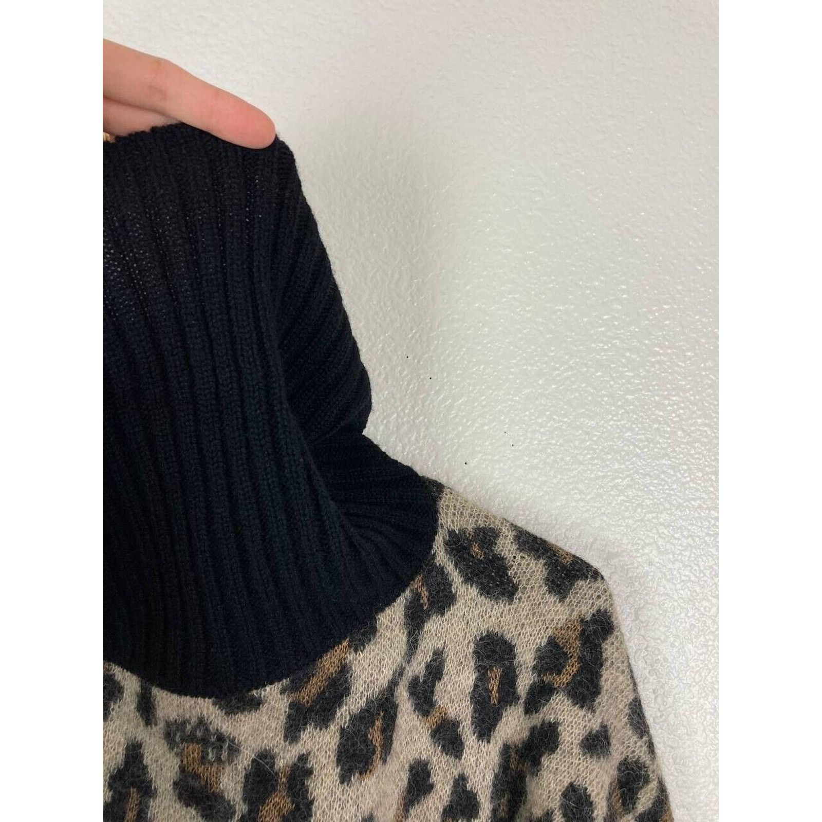 Sacai Sacai Leopard Print Alpaca Wool Sweater Medium Turtleneck Size M / US 6-8 / IT 42-44 - 6 Thumbnail
