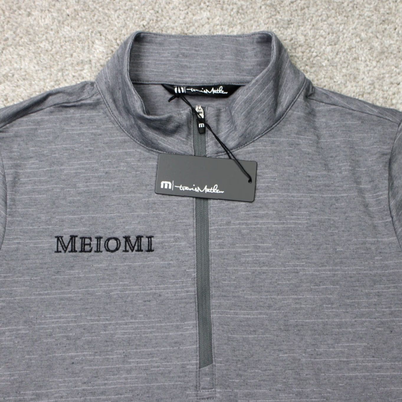 TravisMathew Travis Mathew Sweatshirt NWT Women Large Gray Crestview 1/4 Zip Golf Long Sleeve Size L / US 10 / IT 46 - 4 Thumbnail