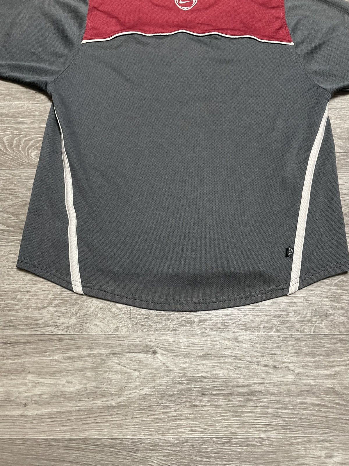 Nike Vintage 00s Nike Center Swoosh Total 90 Dri-Fit T-Shirt Size US S / EU 44-46 / 1 - 16 Thumbnail