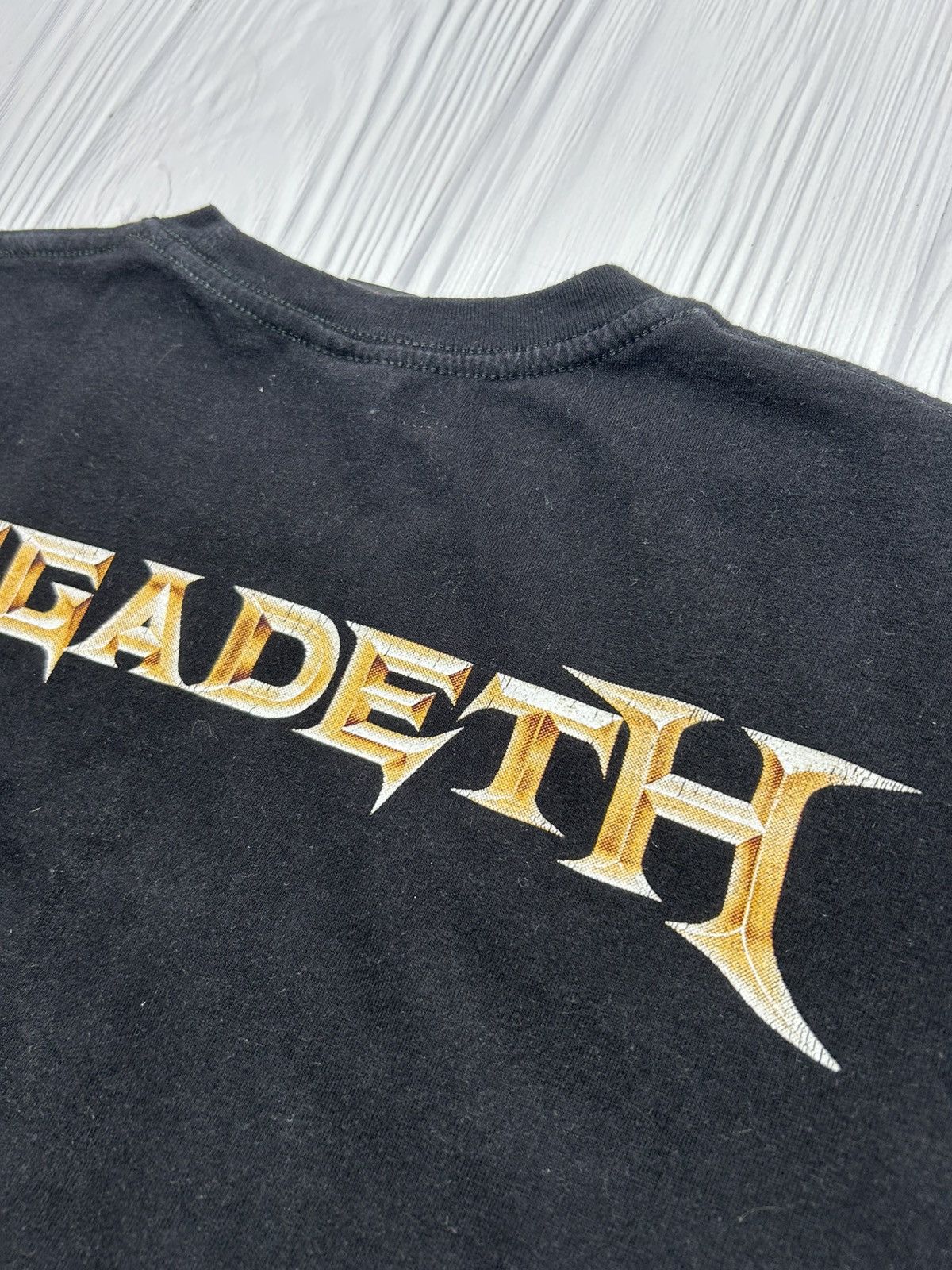 Band Tees Rare Megadeth Arsenal Of Megadeth Album T-Shirt Size M Size US M / EU 48-50 / 2 - 14 Thumbnail