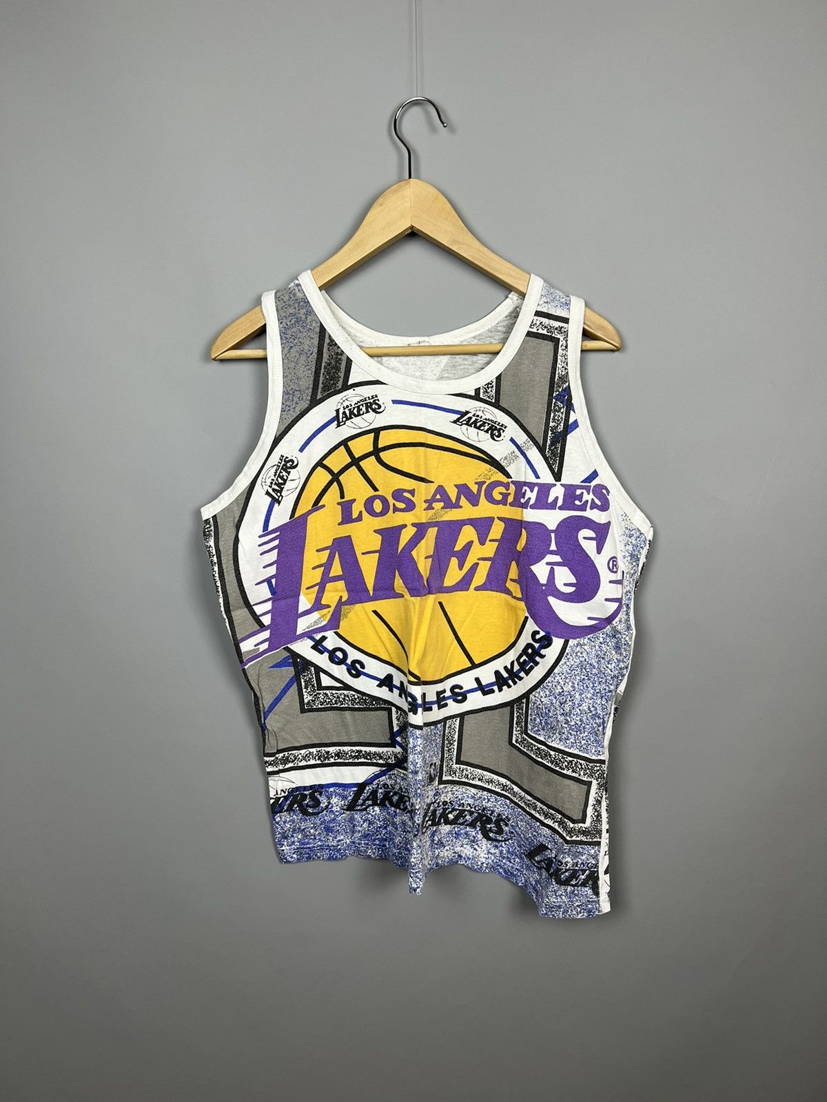 Vintage Los Angeles Lakers basketball vintage jersey / tanktop 90-s Size US S / EU 44-46 / 1 - 1 Thumbnail