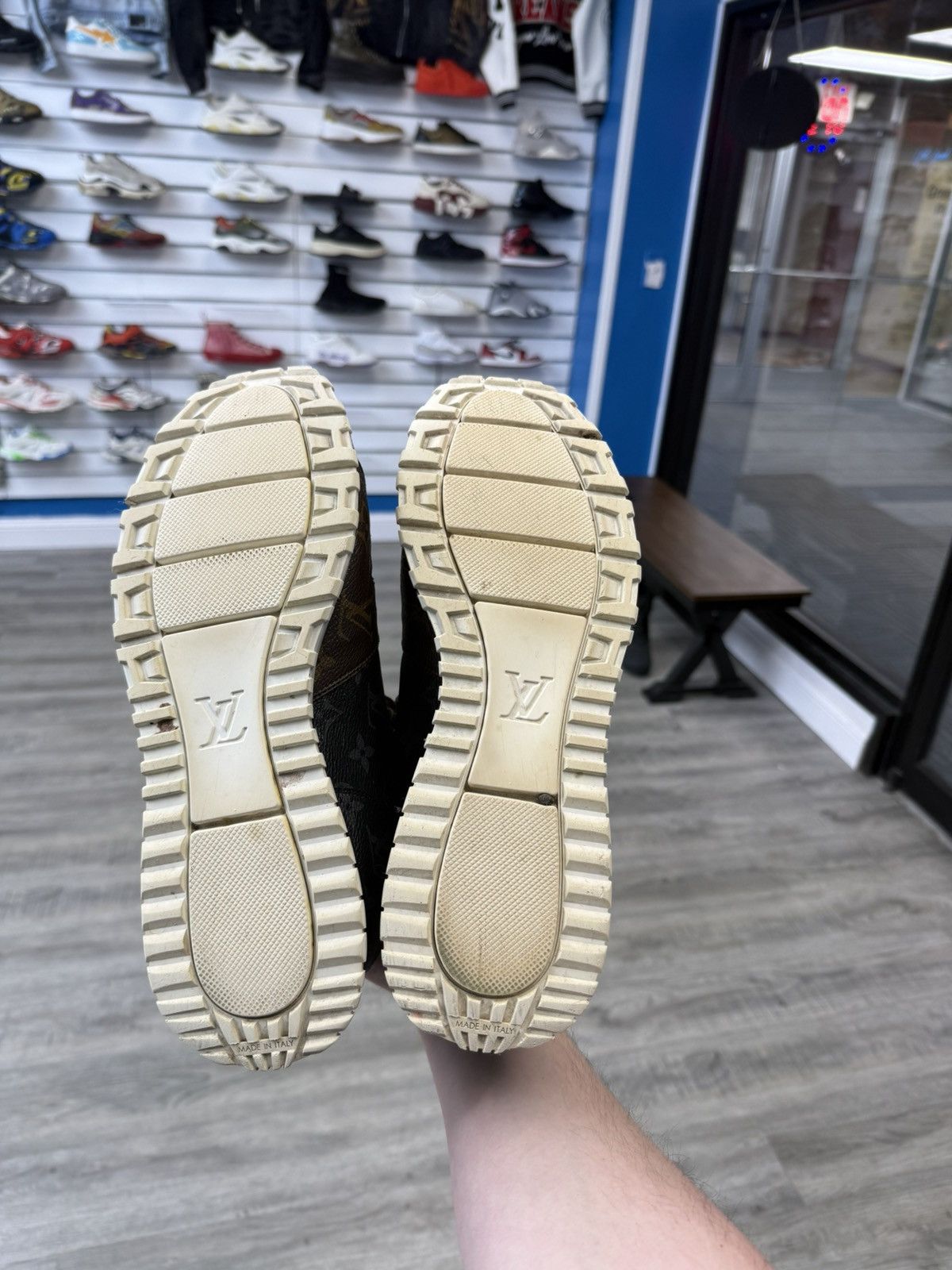 Louis Vuitton Louis Vuitton Run Away Sneakers - Macassar Monogram Canvas Size US 10 / EU 43 - 6 Thumbnail