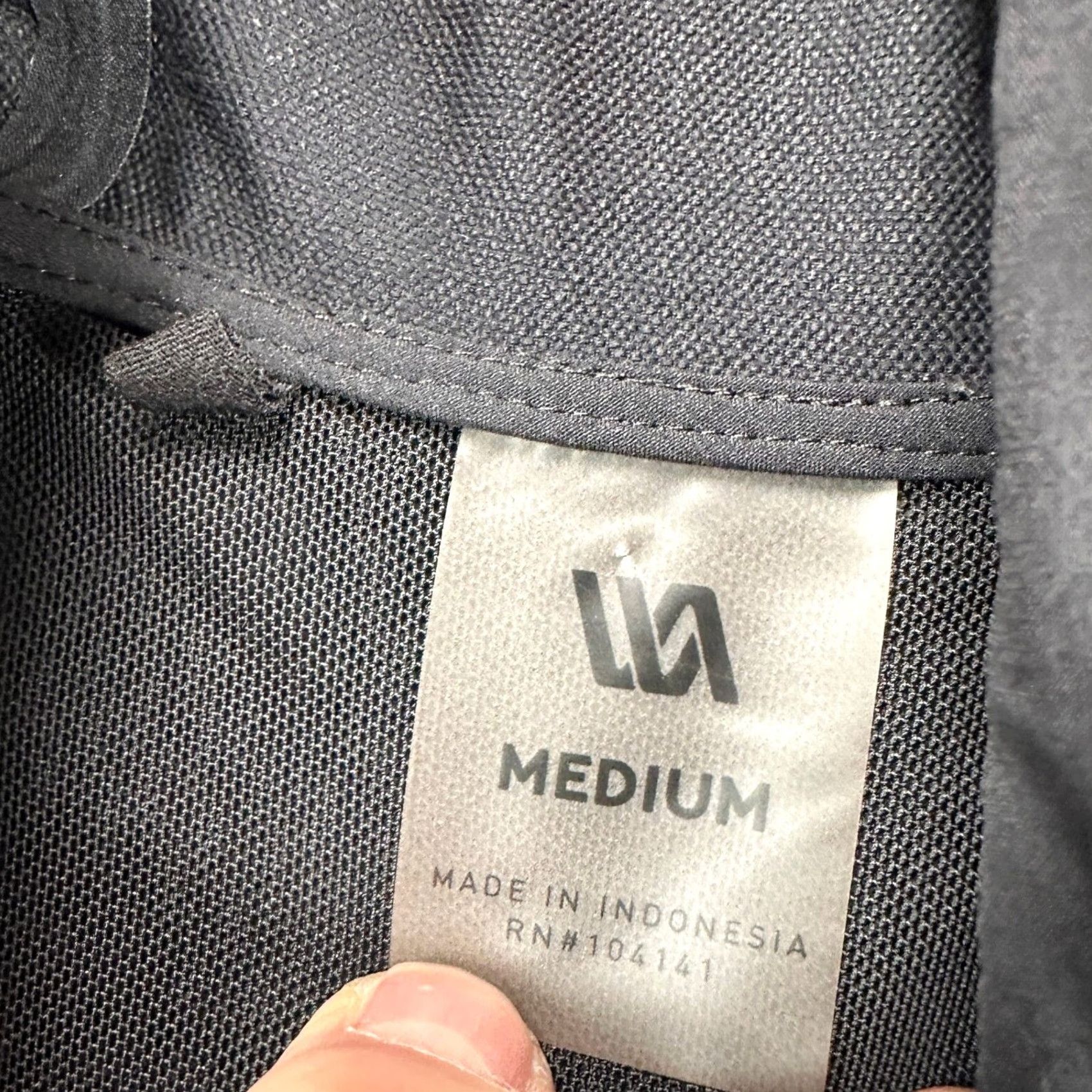 Vintage VRST Hoodie Jacket Mens Medium Black Half Zip Long Sleeve Nylon Blend Pullover Jacket Outdoor Activewear Casual Bags Pockets Size US M / EU 48-50 / 2 - 4 Thumbnail
