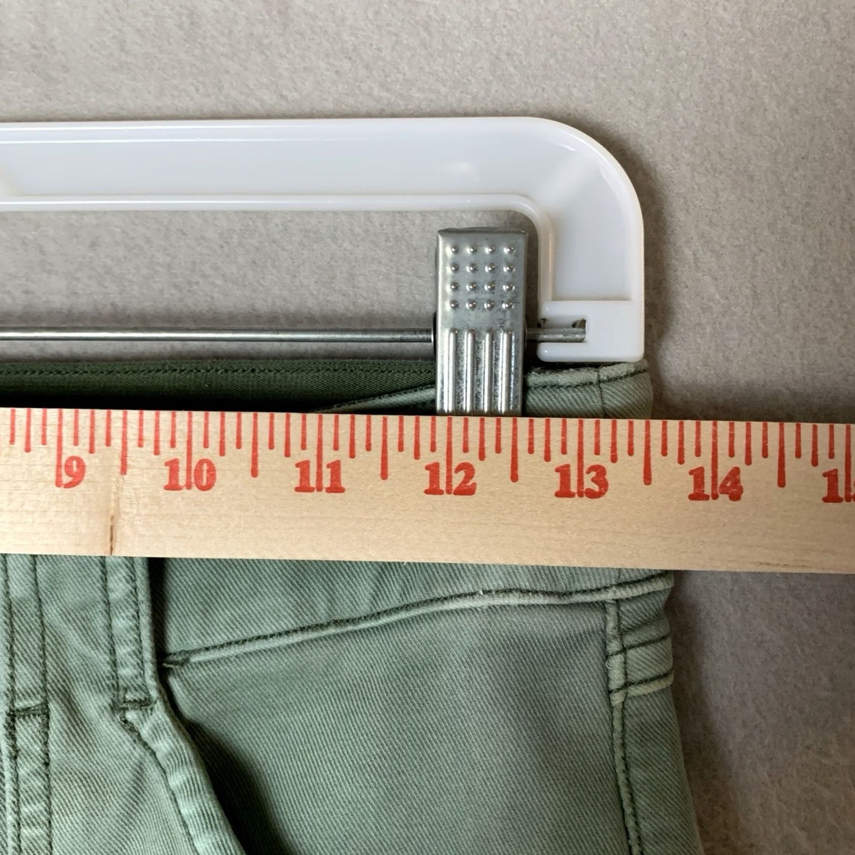 Spanx Spanx Jeans Women Size Medium Green Cargo Pull On Casual Preppy Momcore Denim 5-Pocket Stretch Regular Slim Skinny Wool? Size 32" / US 10 / IT 46 - 8 Thumbnail
