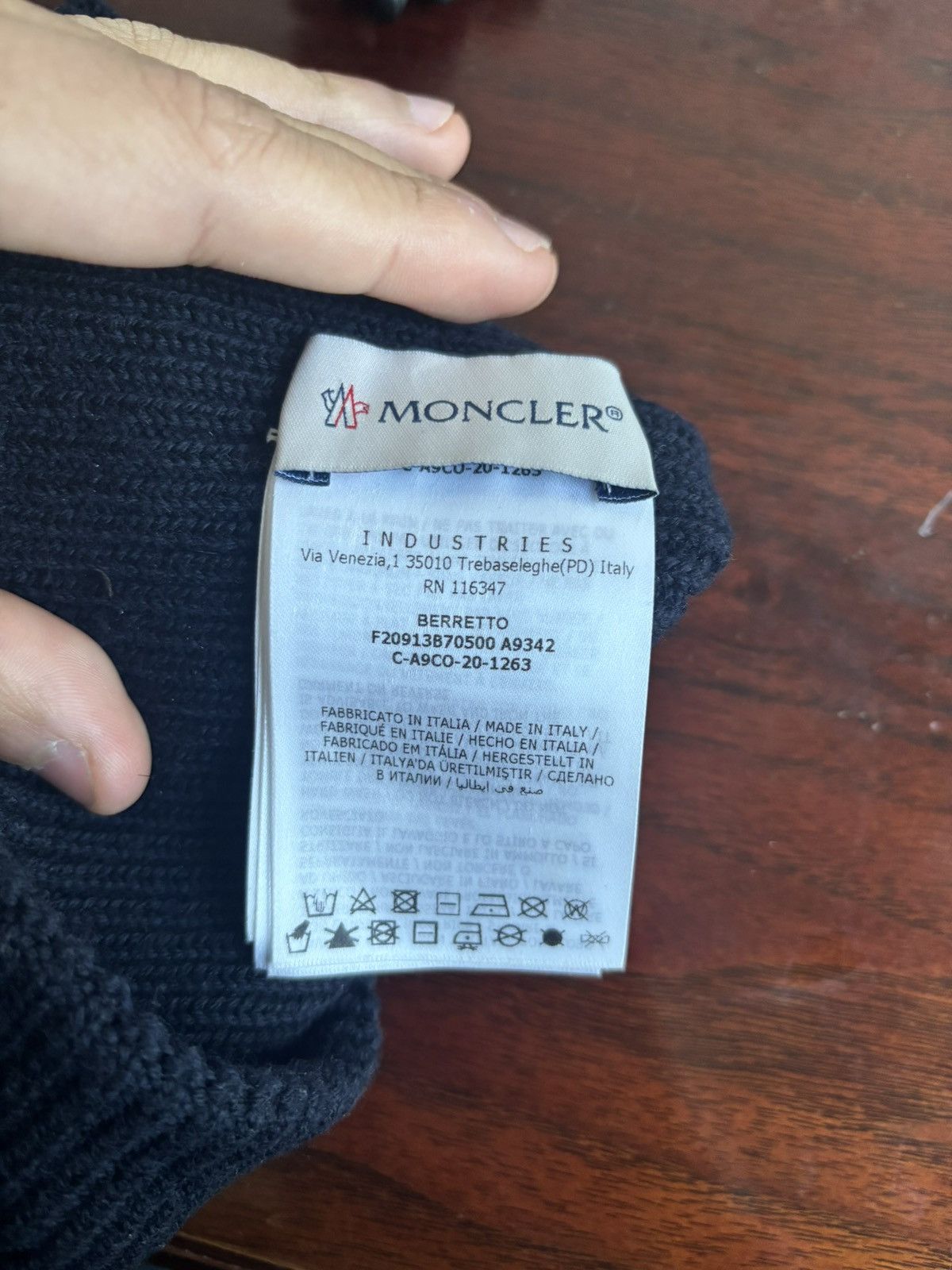 Moncler Moncler beanie Size ONE SIZE - 2 Thumbnail