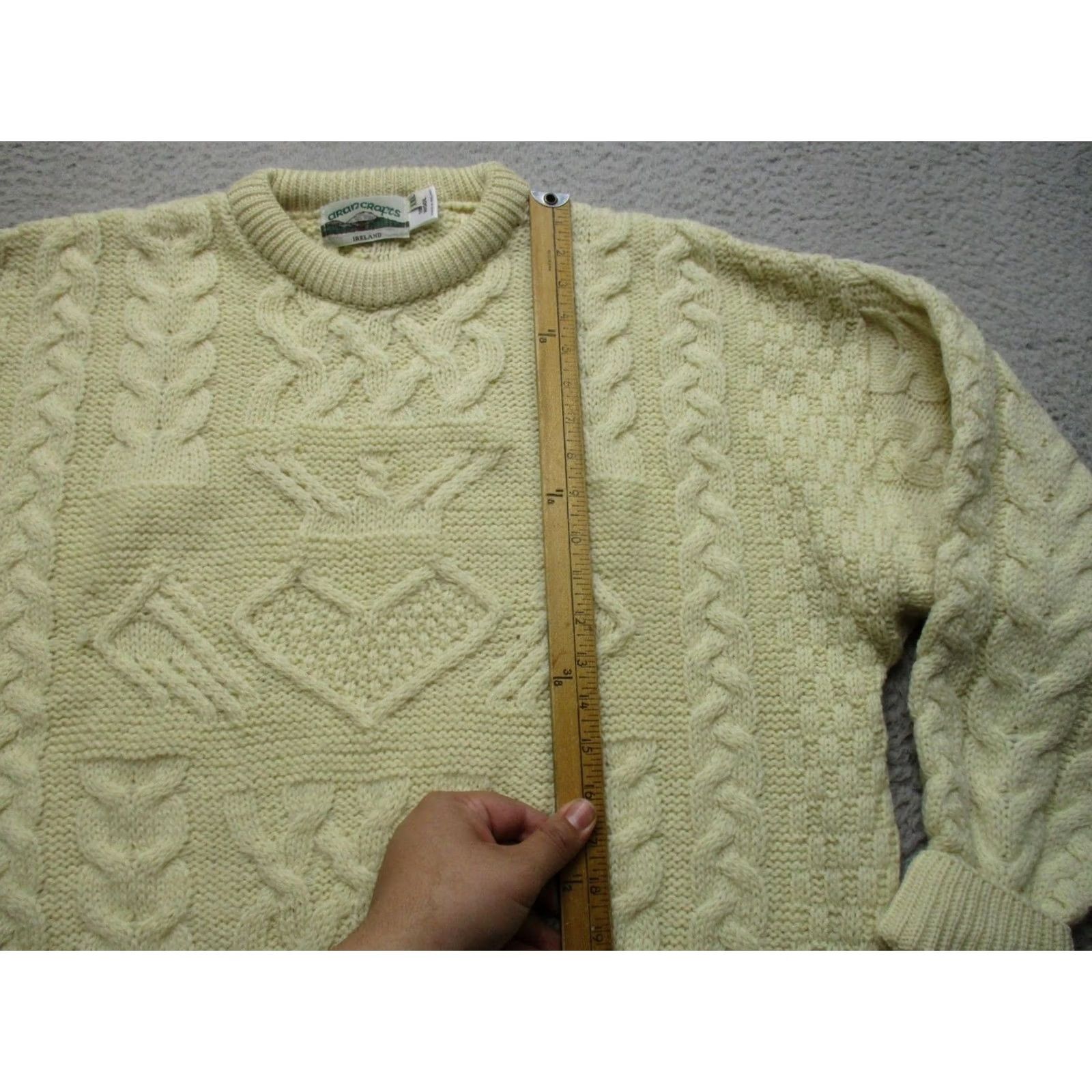 Vintage Aran Crafts Sweater Mens 2XL White Wool Cable Knit Crewneck Ireland Fisherman Size US XXL / EU 58 / 5 - 3 Thumbnail