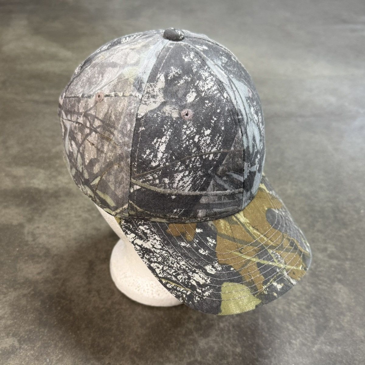 Signatures Vintage Signatures Mossy Oak Grunge Camo Hat Cap Size ONE SIZE - 2 Thumbnail