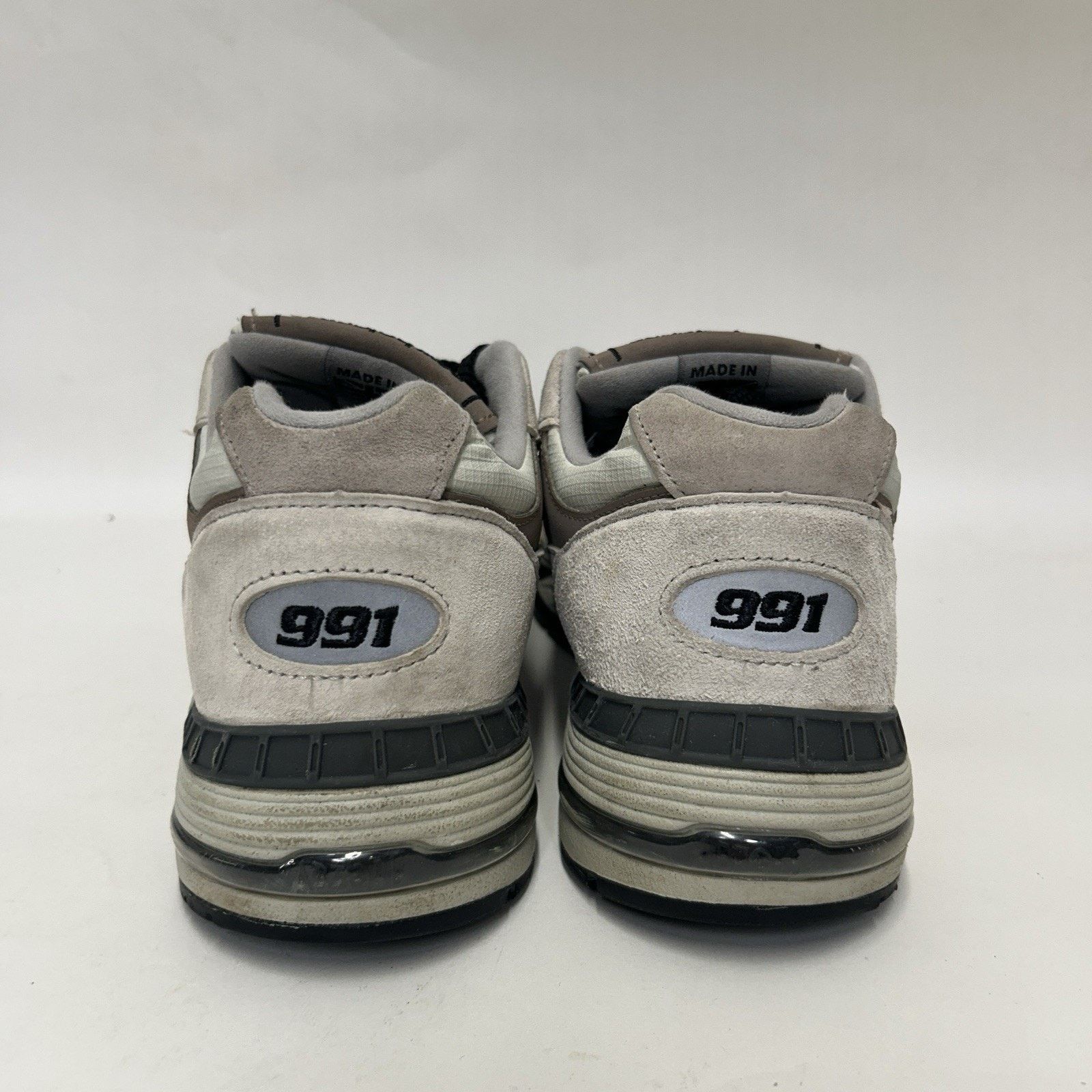 New Balance New Balance 991 Made in England Urban Winter Pack “Pelican” Size US 10 / EU 43 - 5 Thumbnail