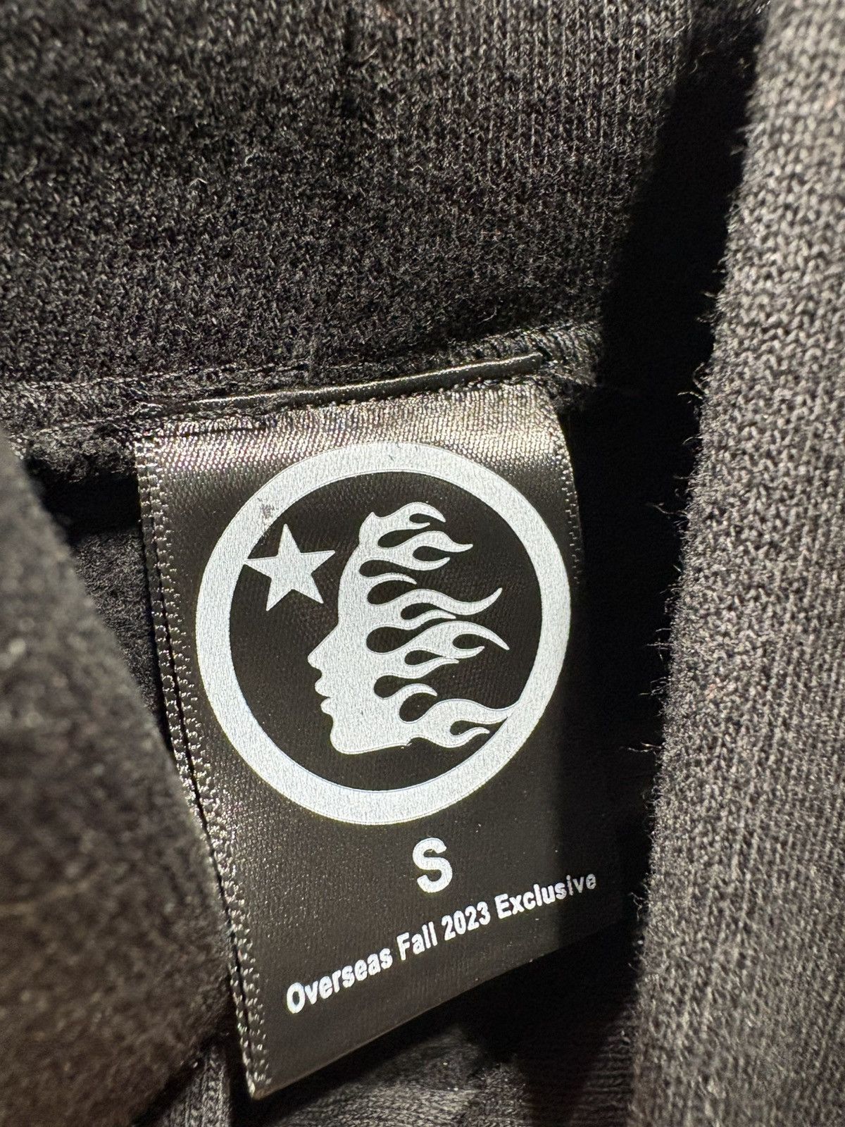 HELLSTAR HELLSTAR “SPEED” HOODIE (OVERSEAS EXCLUSIVE) - SIZE S Size US S / EU 44-46 / 1 - 5 Thumbnail