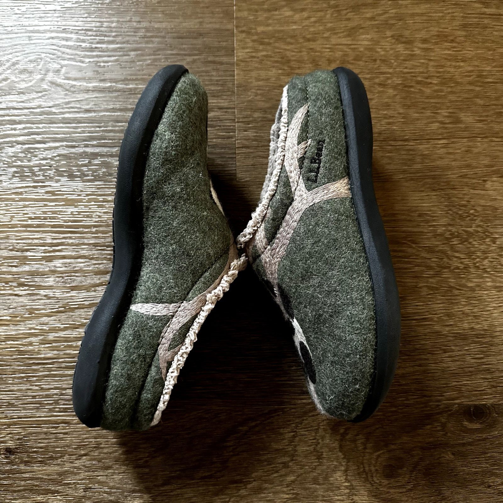 L.L. Bean L.L. Bean Green Panda Size US 6 / IT 36 - 5 Thumbnail