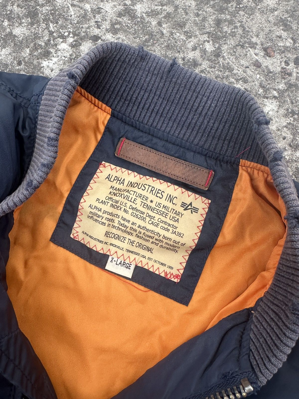 Alpha Industries × Vintage Y2K Vintage Alpha Industrial Bombers Distressed Jacket Rare Size US L / EU 52-54 / 3 - 5 Thumbnail