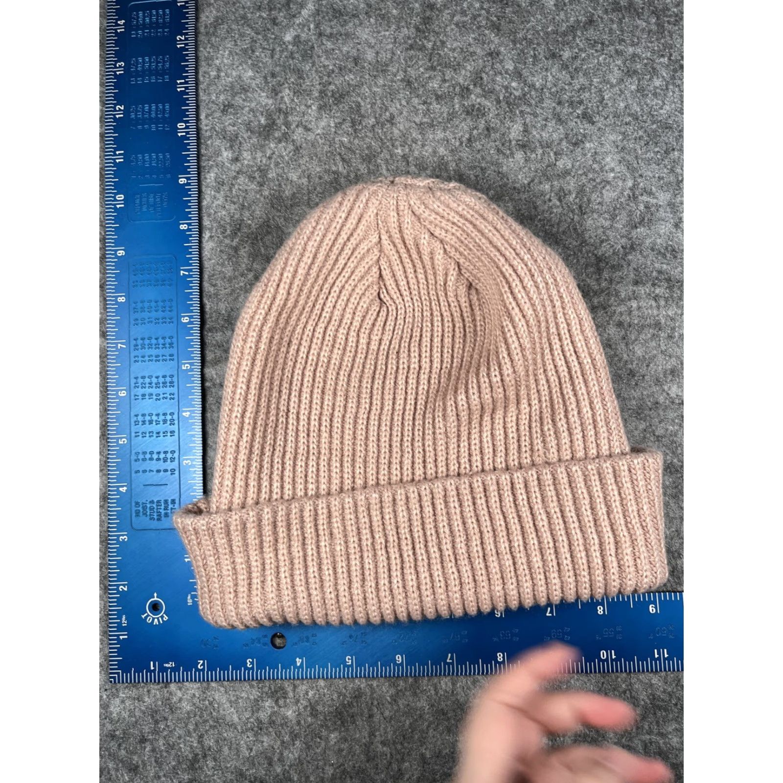 Vintage Alien Hat Beanie Teens One Size Pink Embroidered Alien Space Knit Cozy Winter Size ONE SIZE - 4 Thumbnail