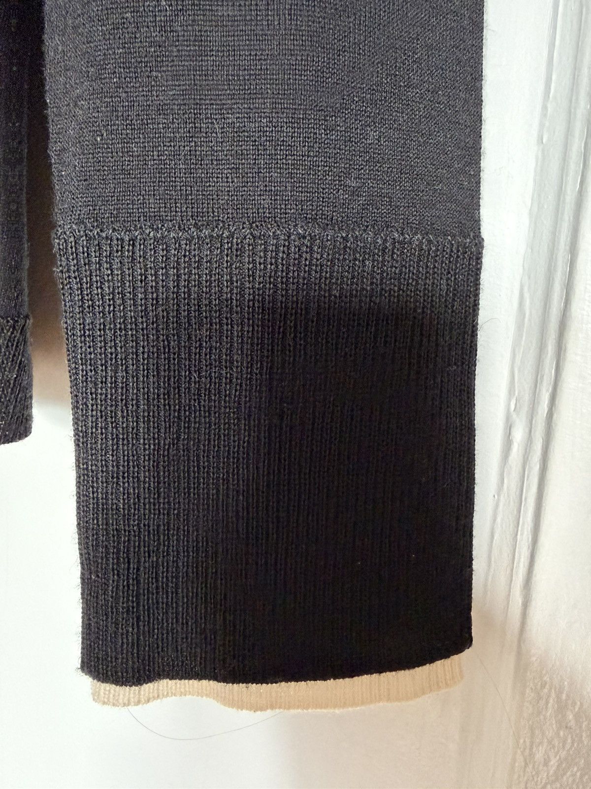 Bally Bally Black V Neck Long Sleeve Merino Wool Sweater Men's M Size US M / EU 48-50 / 2 - 2 Thumbnail