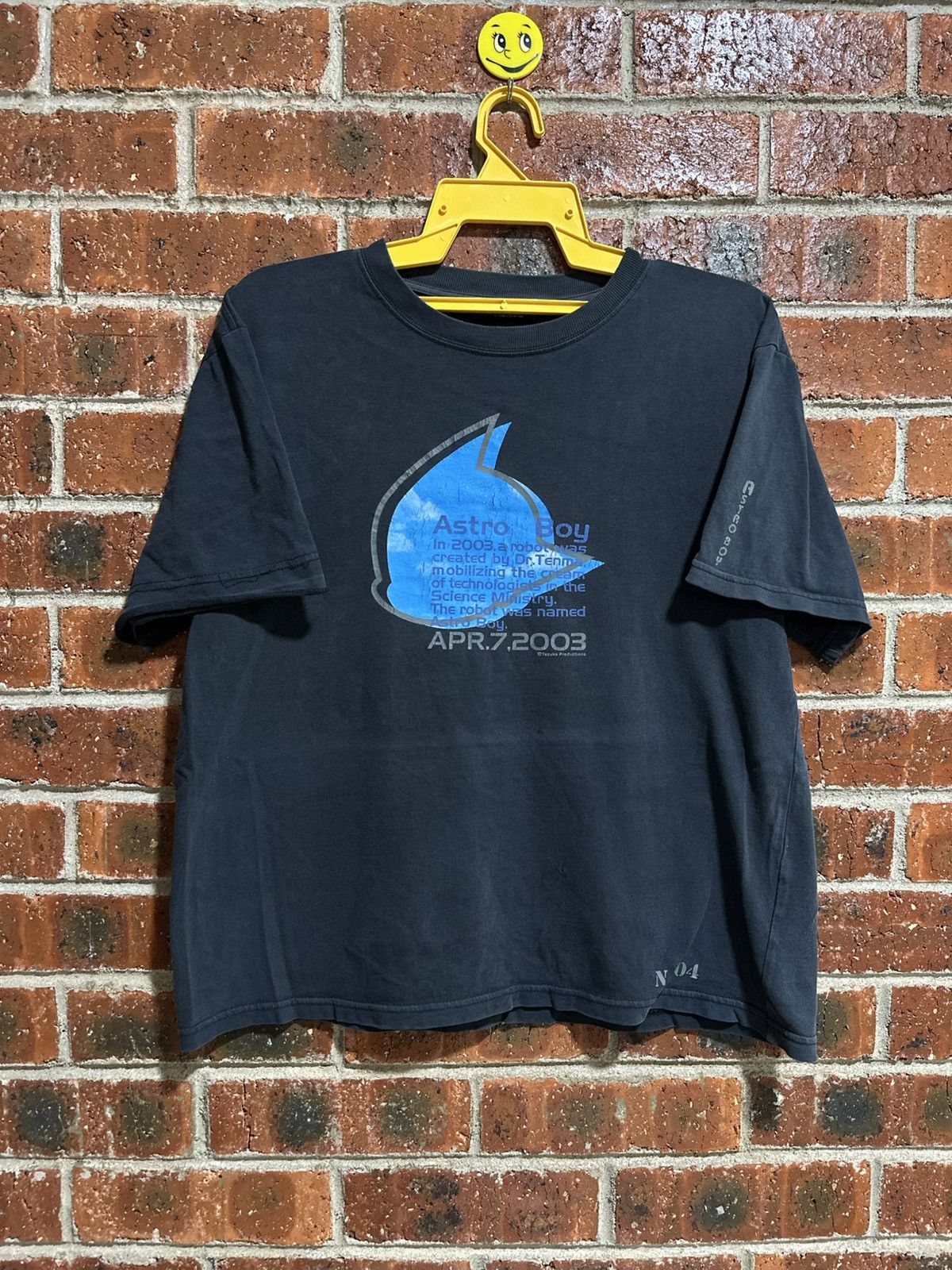 Anime Vintage Anime Astro Boy Sun Faded Tee Size US L / EU 52-54 / 3 - 1 Thumbnail