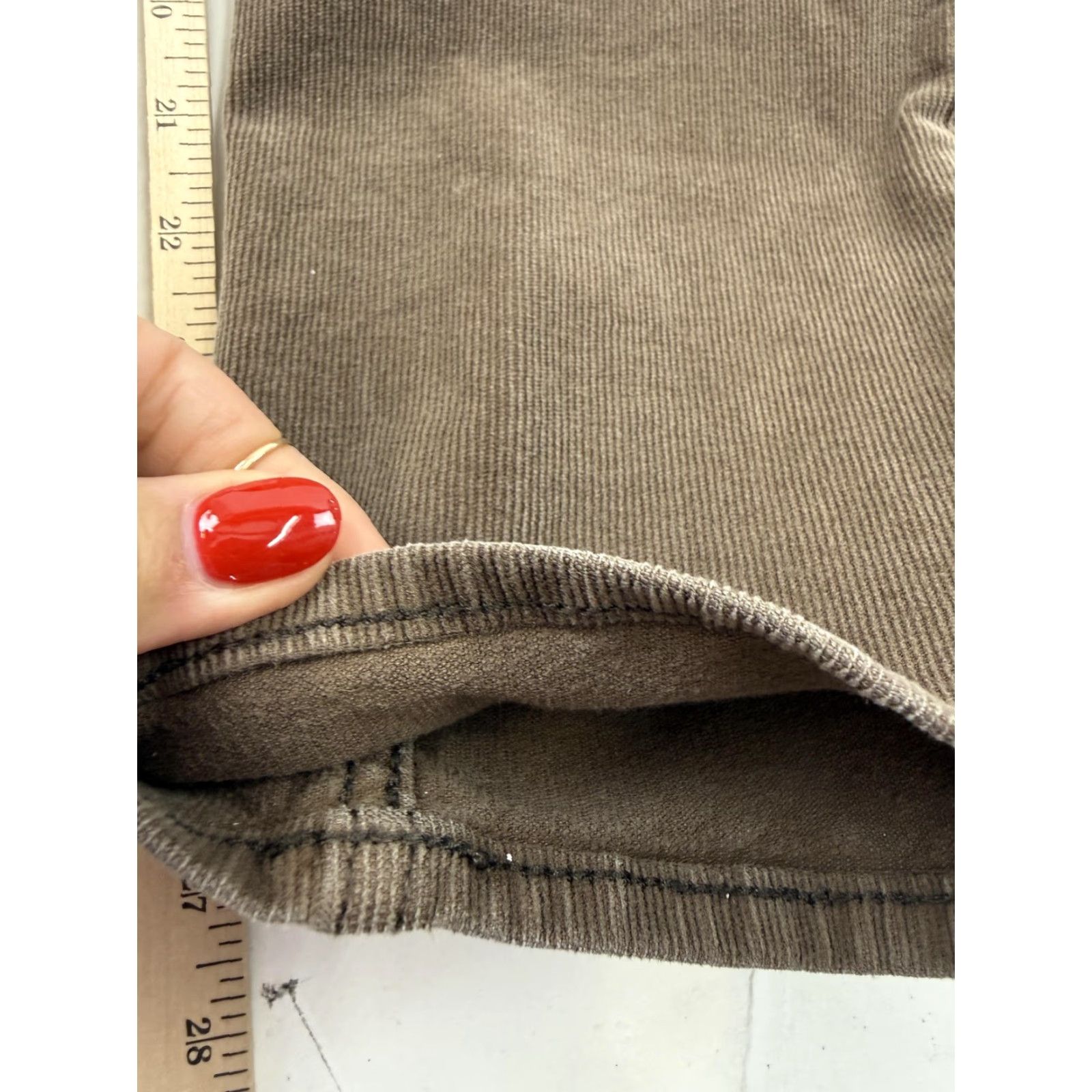 Banana Republic Banana Republic Travel Cord Mens Pants 29x27 Brown Corduroy Chino Stretch Casual Size US 29 - 7 Thumbnail