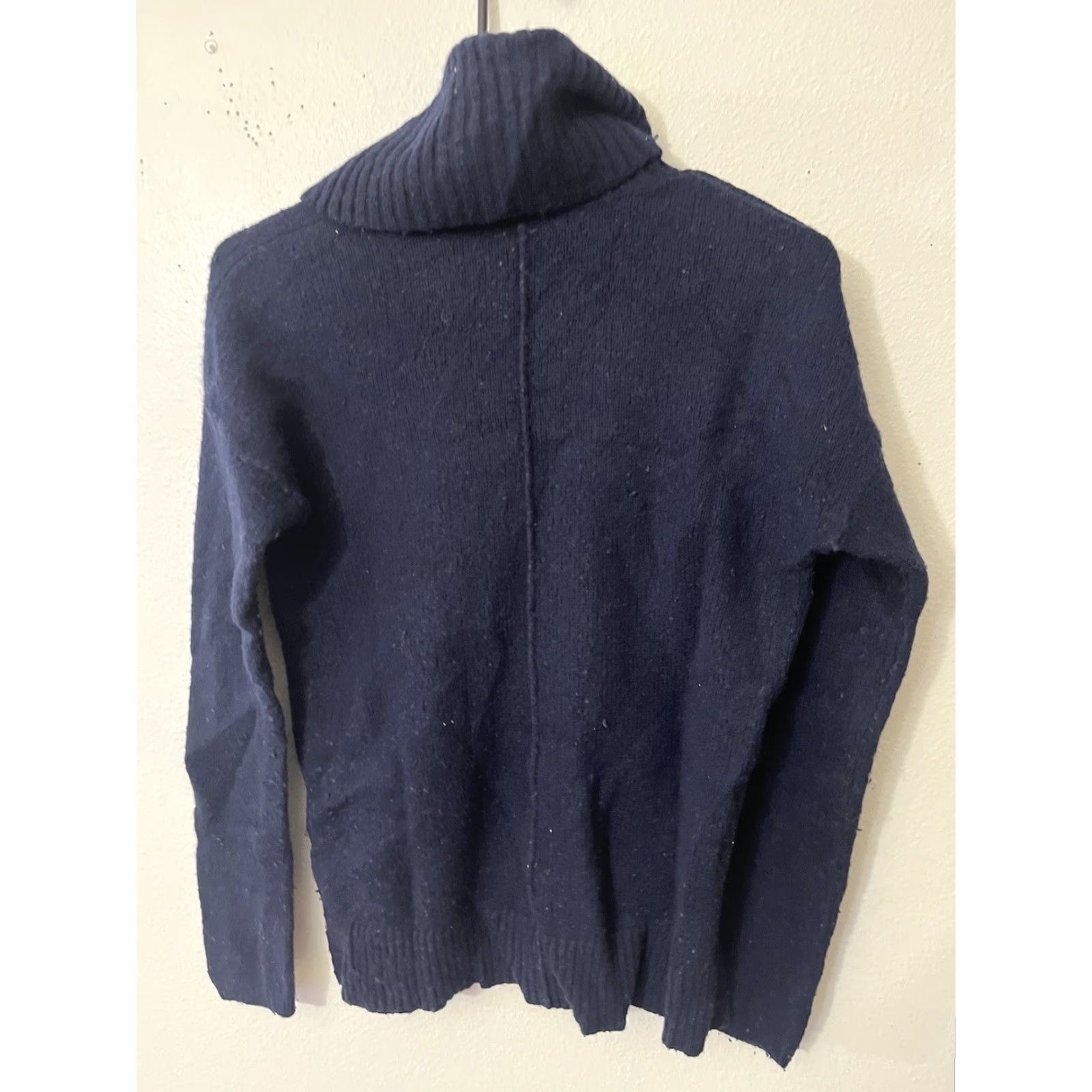 Gap Gap Turtleneck Sweater Womens Small Navy Blue Acrylic Wool Blend Long Sleeve Size S / US 4 / IT 40 - 3 Thumbnail