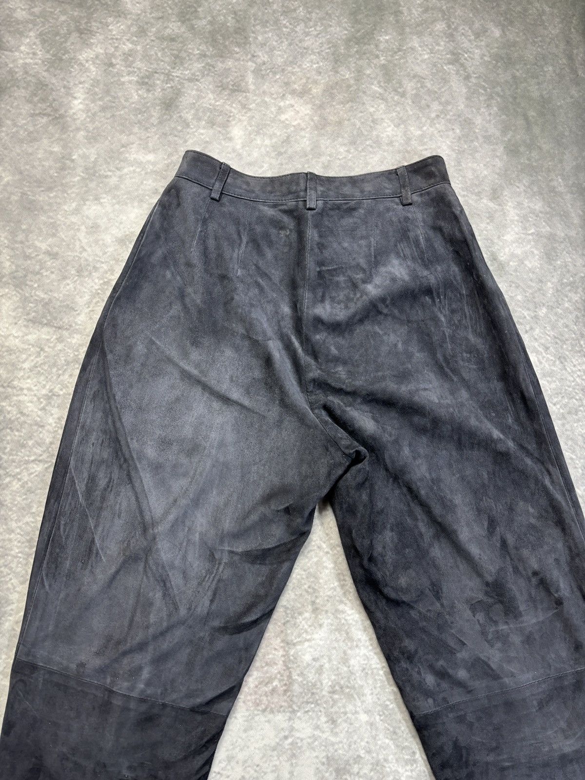 Giorgio Armani × Vintage 1980s Giorgio Armani Suede Pants Vintage Borgonuovo Black 44 Size 30" / US 8 / IT 44 - 18 Thumbnail